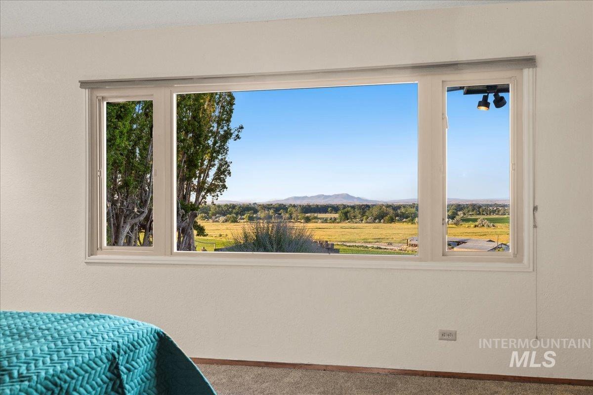 2401 Terrace Drive, Caldwell, Idaho 83605, 2 Bedrooms, 3 Bathrooms, Residential For Sale, Price $629,000, 98951766