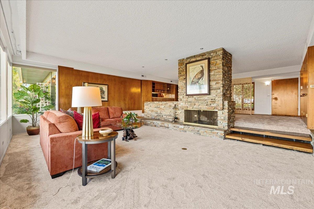 2401 Terrace Drive, Caldwell, Idaho 83605, 2 Bedrooms, 3 Bathrooms, Residential For Sale, Price $629,000, 98951766