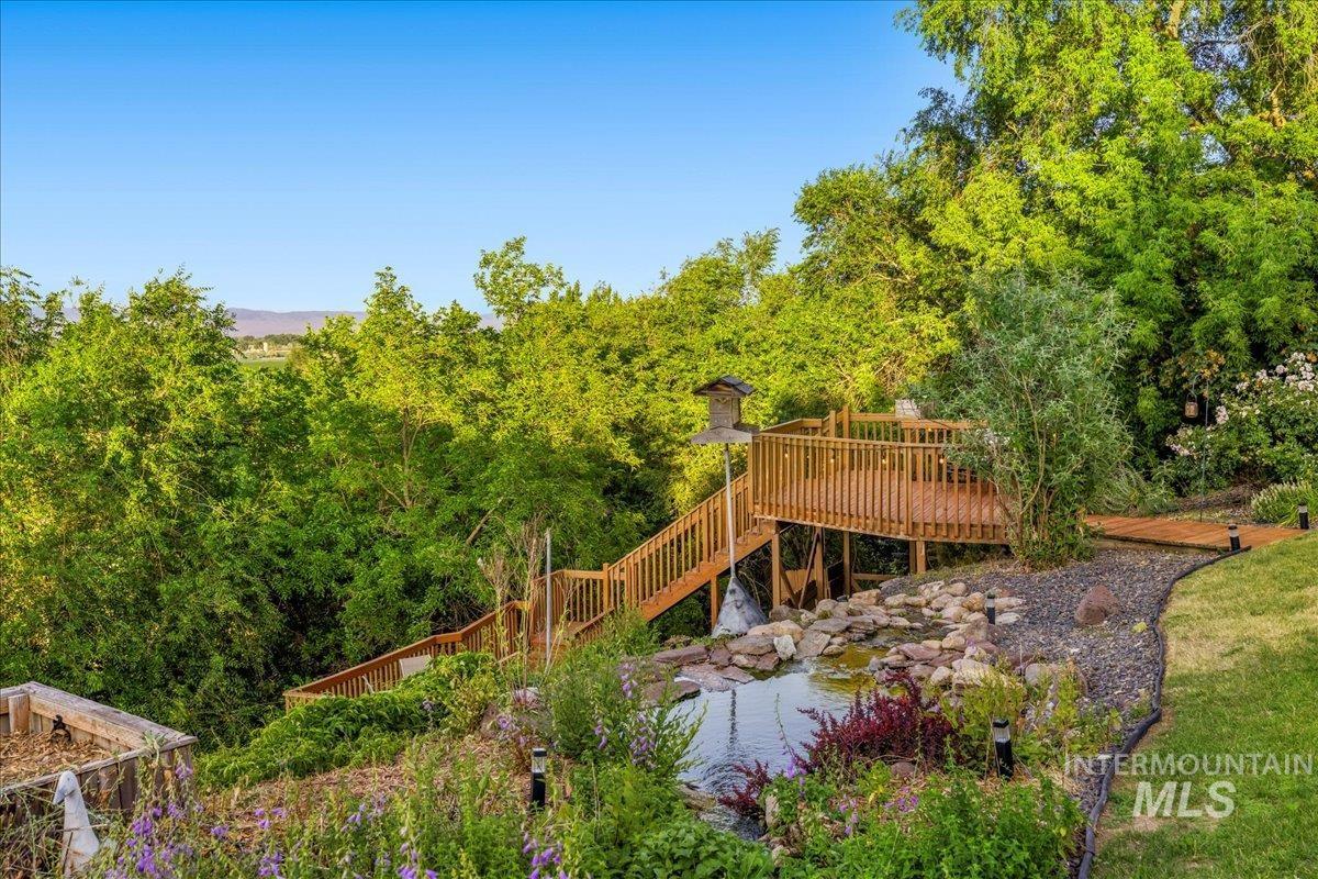 2401 Terrace Drive, Caldwell, Idaho 83605, 2 Bedrooms, 3 Bathrooms, Residential For Sale, Price $629,000, 98951766