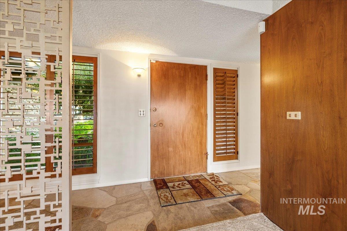 2401 Terrace Drive, Caldwell, Idaho 83605, 2 Bedrooms, 3 Bathrooms, Residential For Sale, Price $629,000, 98951766