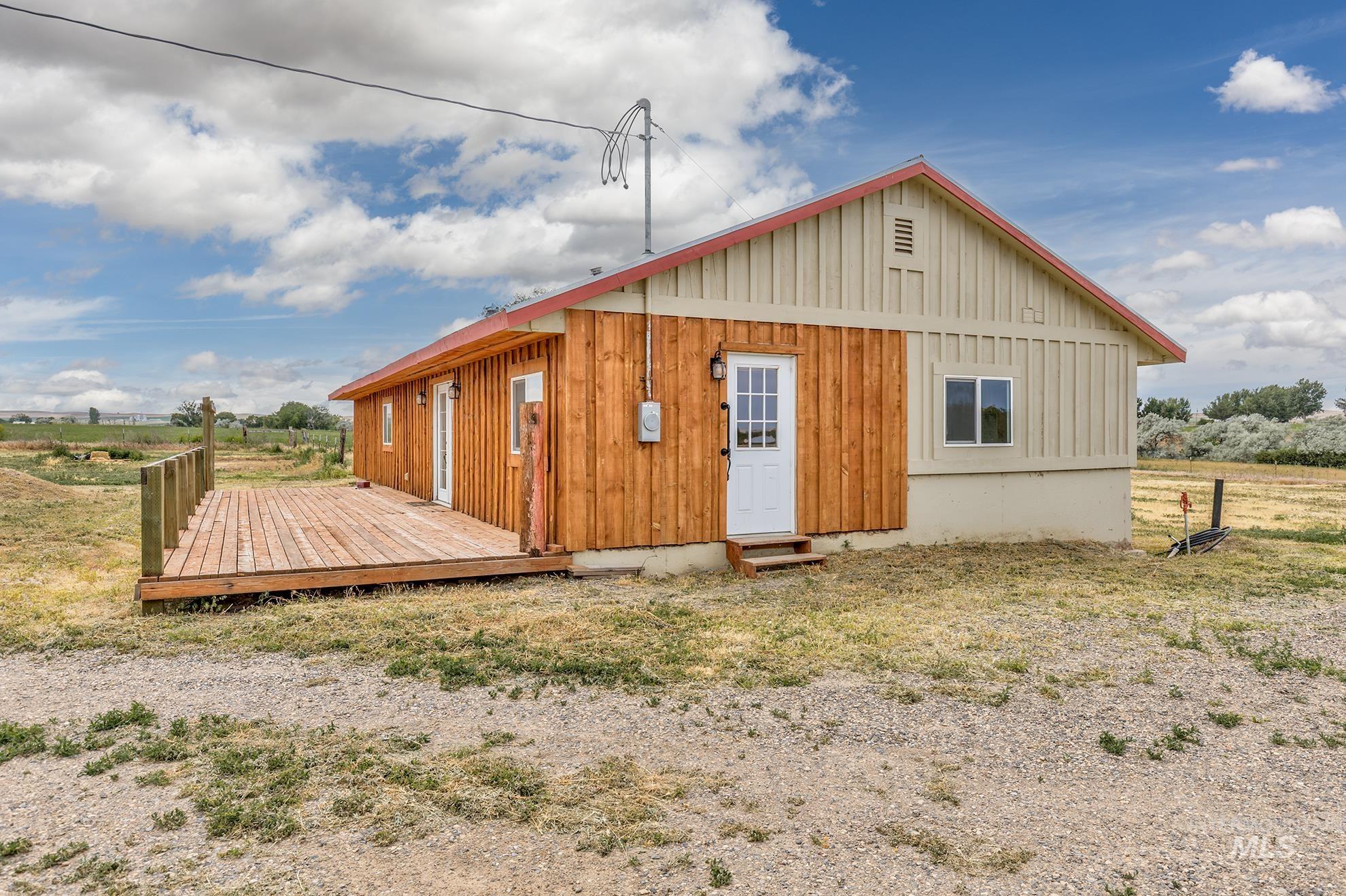 4417 Community Rd, Ontario, Oregon 97914, 4 Bedrooms, 2 Bathrooms, Farm & Ranch For Sale, Price $799,999, 98952164