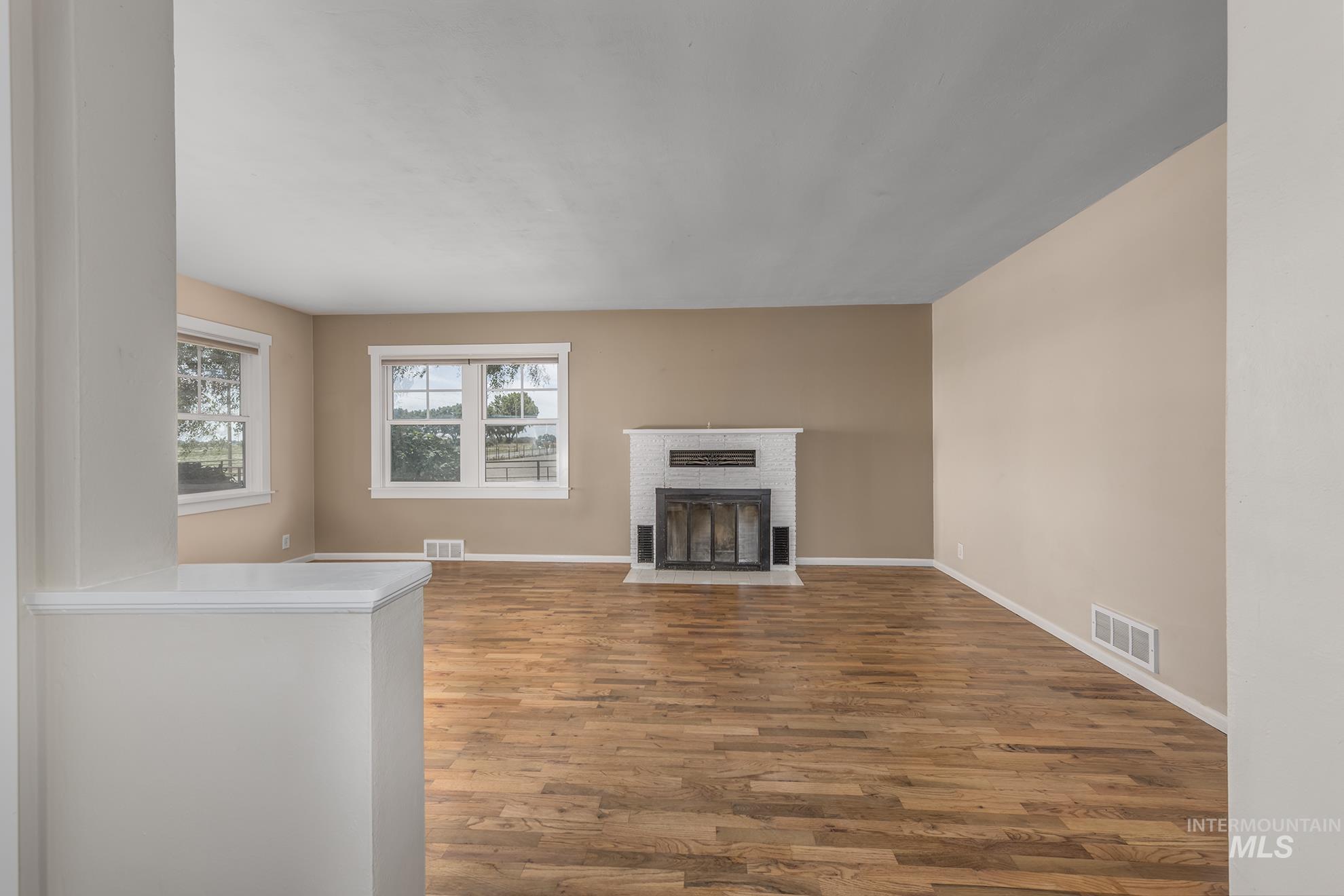 4417 Community Rd, Ontario, Oregon 97914, 4 Bedrooms, 2 Bathrooms, Farm & Ranch For Sale, Price $799,999, 98952164