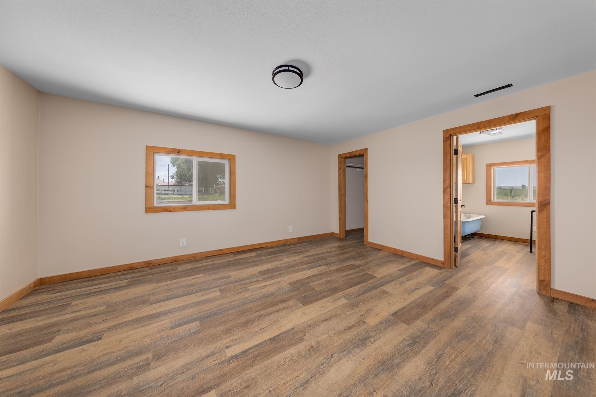 4417 Community Rd, Ontario, Oregon 97914, 4 Bedrooms, 2 Bathrooms, Farm & Ranch For Sale, Price $799,999, 98952164