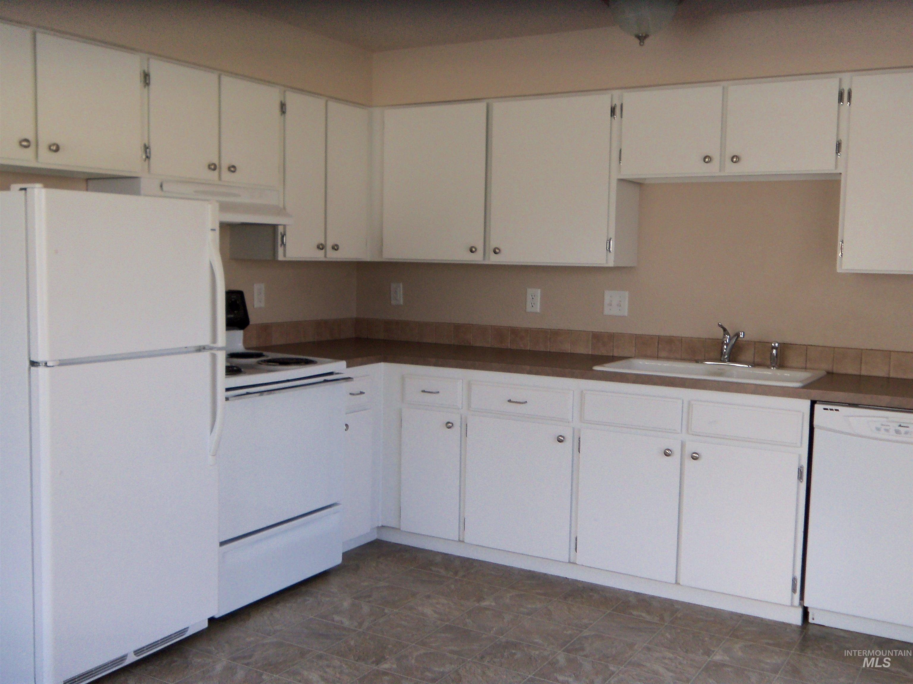 790 S Curtis Rd, Boise, Idaho 83705, 3 Bedrooms, 2 Bathrooms, Residential Income For Sale, Price $899,000, 98952283