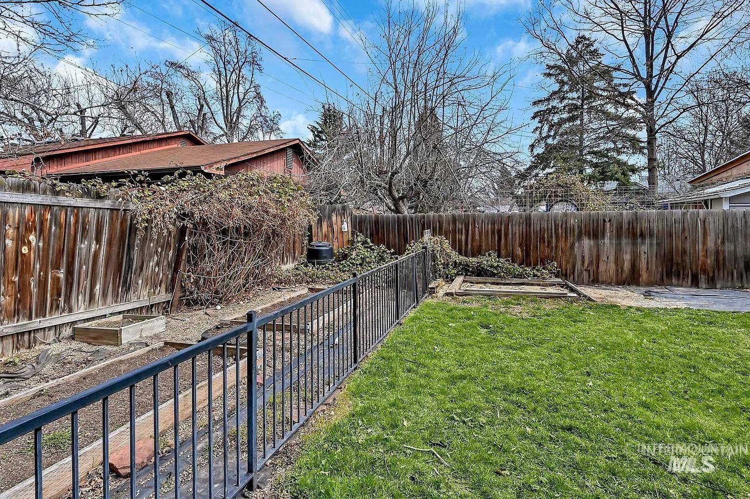 2818 W Edson St., Boise, Idaho 83705, 3 Bedrooms, 2 Bathrooms, Rental For Rent, Price $2,900, 98952291