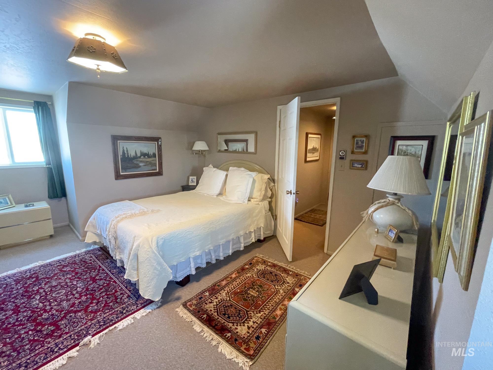 17078 US Highway 20, Bellevue, Idaho 83313, 3 Bedrooms, 2 Bathrooms, Farm & Ranch For Sale, Price $3,250,000, 98953109