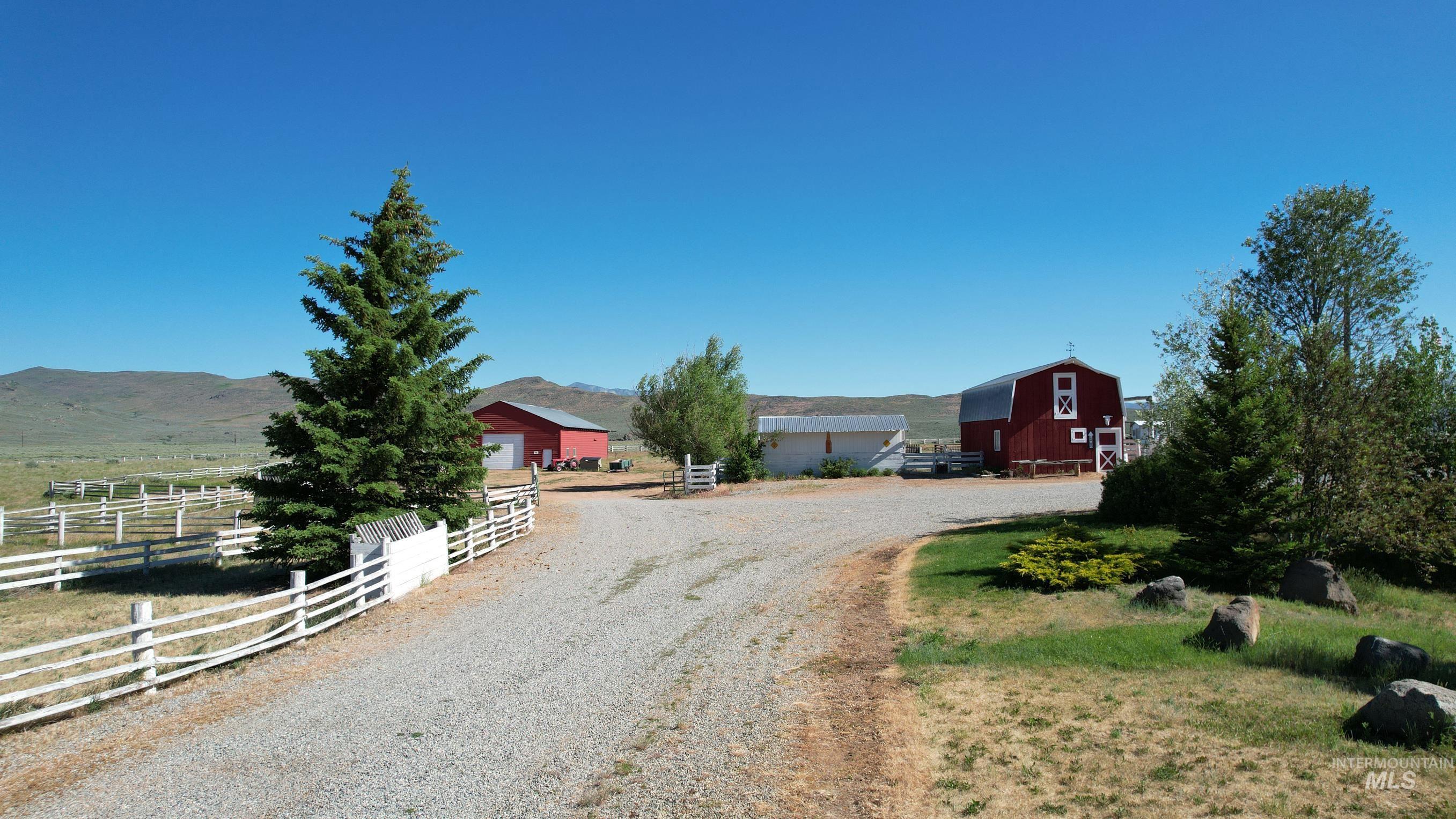 17078 US Highway 20, Bellevue, Idaho 83313, 3 Bedrooms, 2 Bathrooms, Farm & Ranch For Sale, Price $3,250,000, 98953109