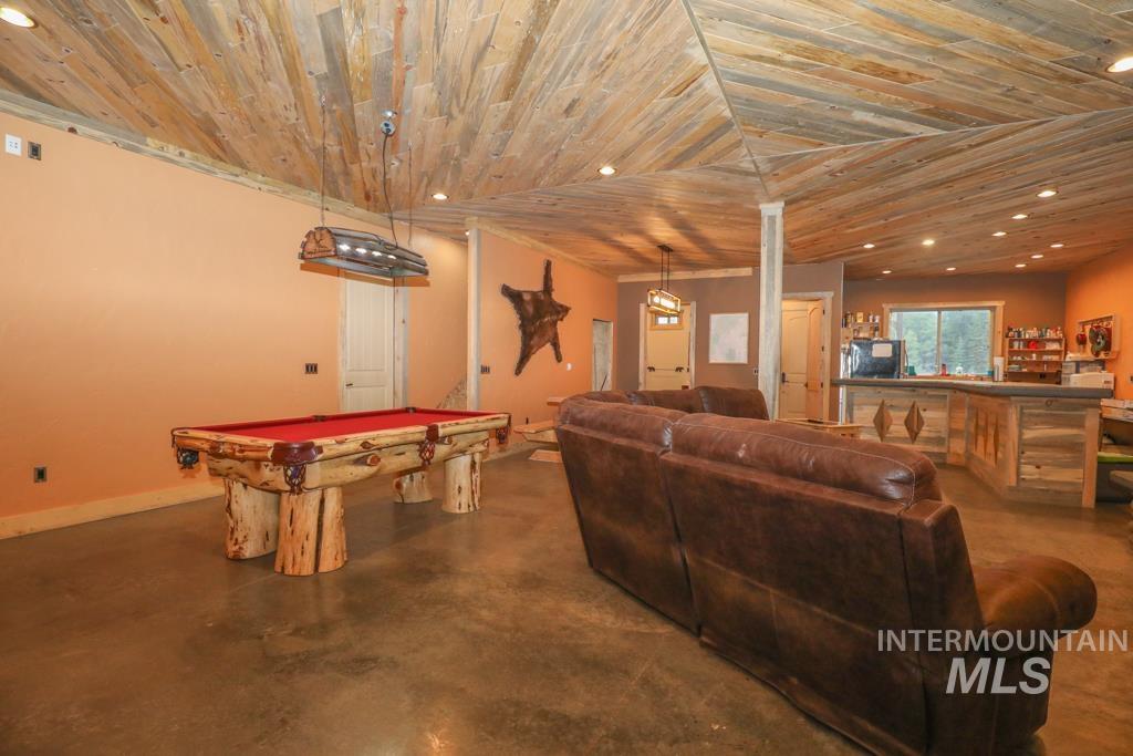 79250 Lookout Mountain Rd, Elgin, Oregon 97827, 6 Bedrooms, 3 Bathrooms, Farm & Ranch For Sale, Price $4,950,000, 98953660
