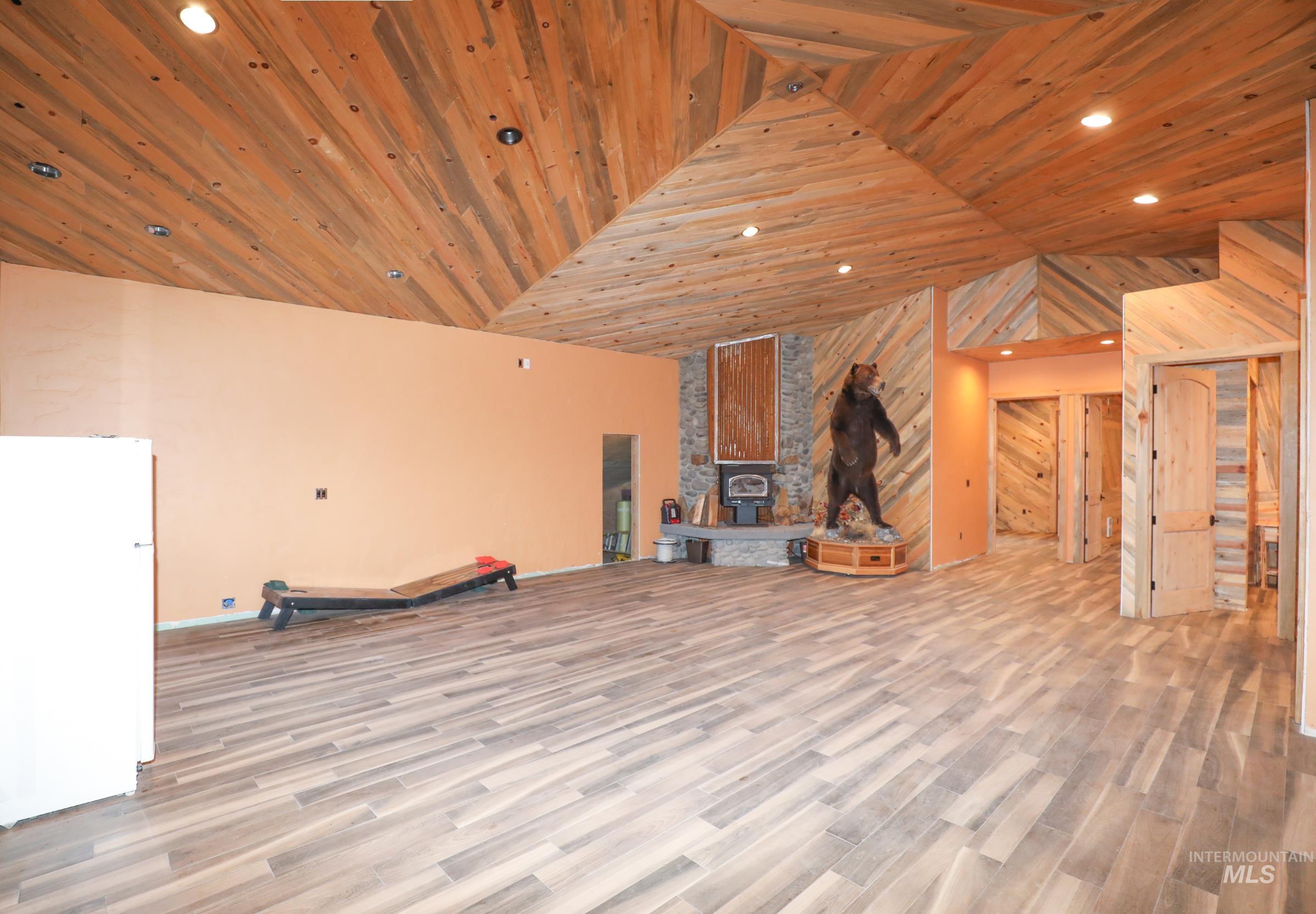 79250 Lookout Mountain Rd, Elgin, Oregon 97827, 6 Bedrooms, 3 Bathrooms, Farm & Ranch For Sale, Price $4,950,000, 98953660