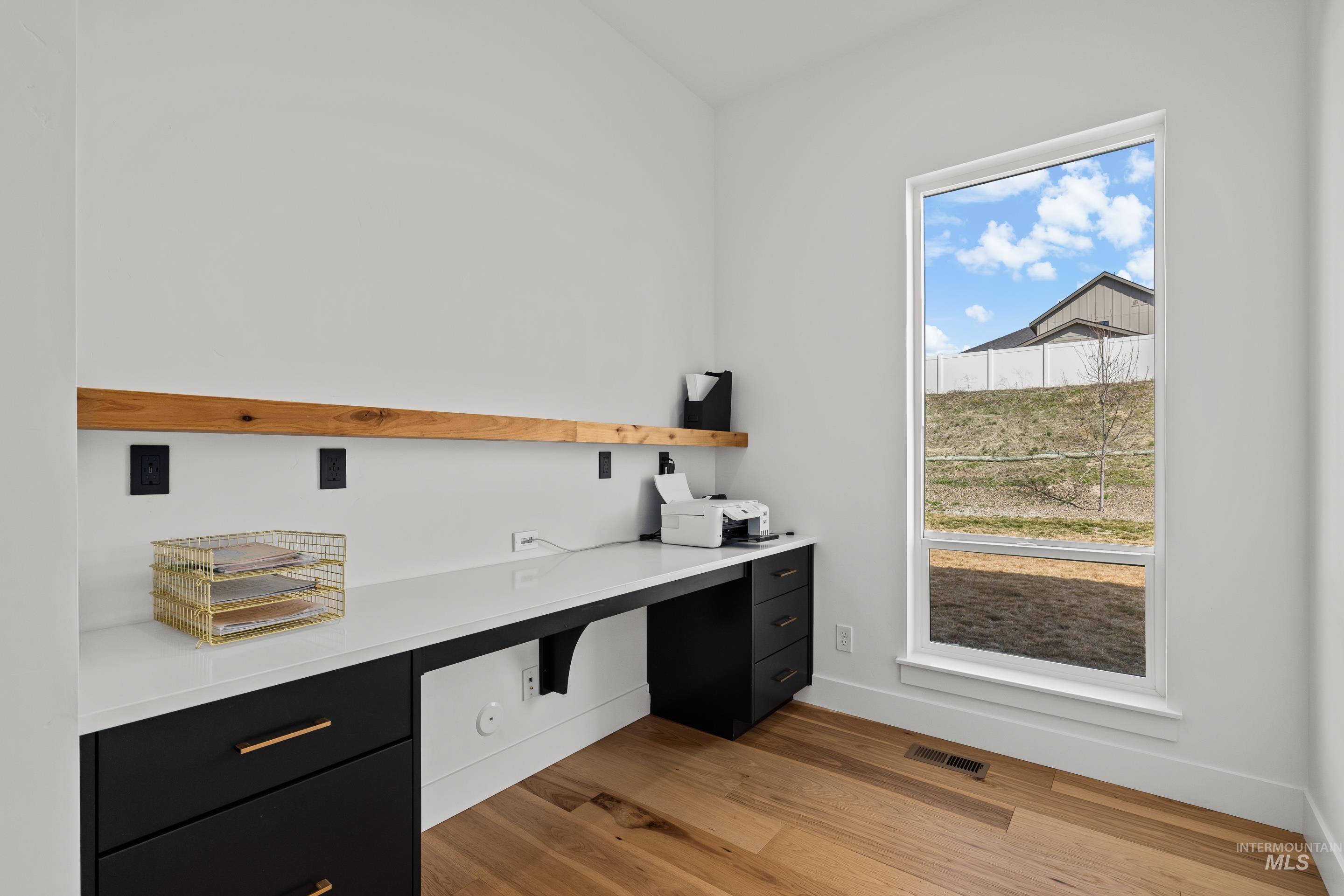 13684 N Sage Grouse Place, Boise, Idaho 83714, 4 Bedrooms, 3.5 Bathrooms, Residential For Sale, Price $1,499,000,MLS 98953970