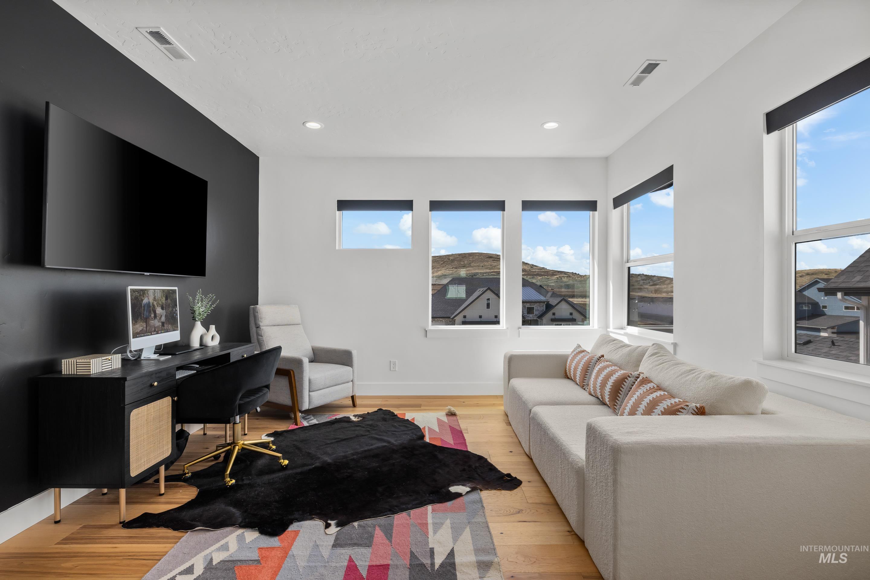 13684 N Sage Grouse Place, Boise, Idaho 83714, 4 Bedrooms, 3.5 Bathrooms, Residential For Sale, Price $1,499,000,MLS 98953970