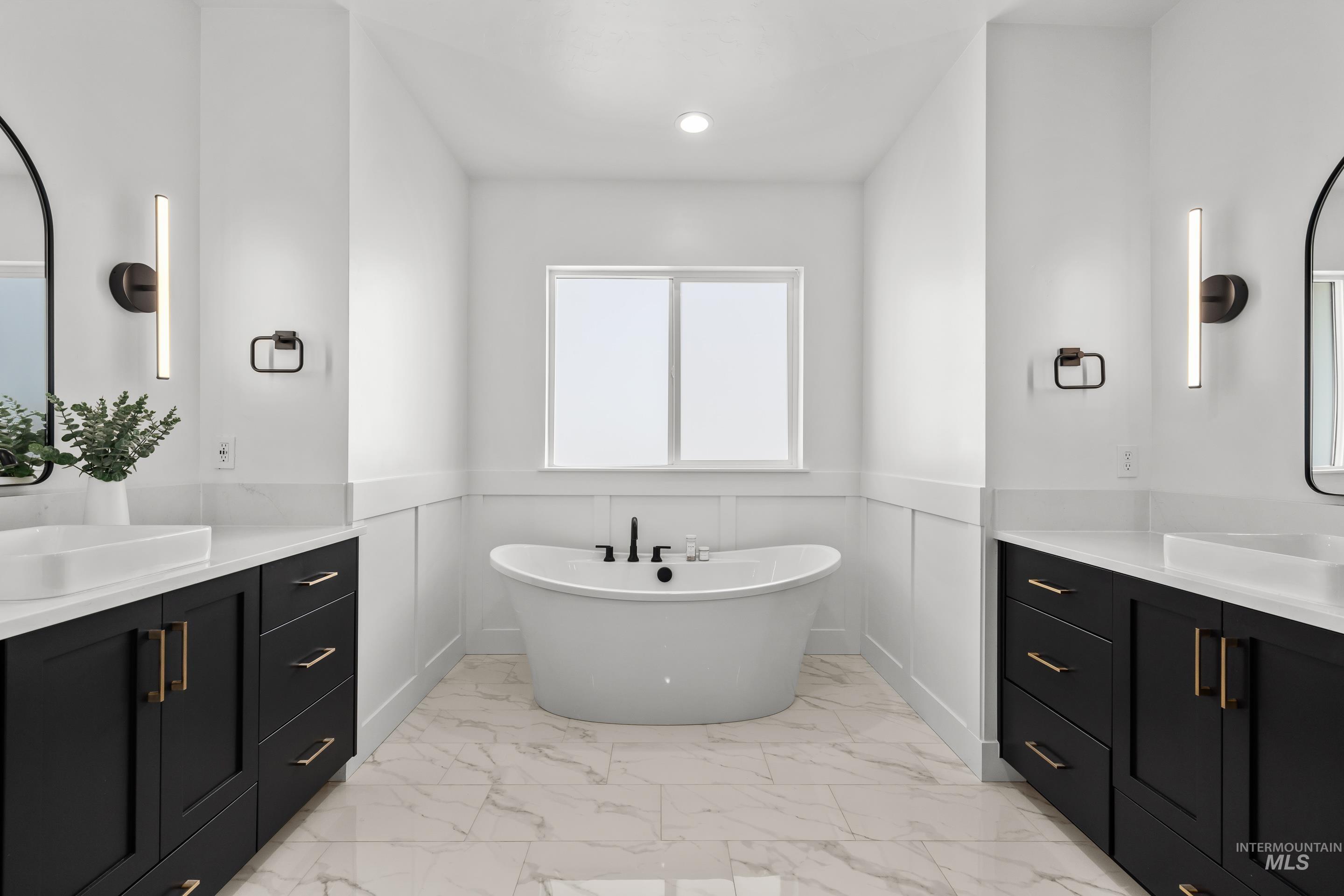 13684 N Sage Grouse Place, Boise, Idaho 83714, 4 Bedrooms, 3.5 Bathrooms, Residential For Sale, Price $1,499,000,MLS 98953970