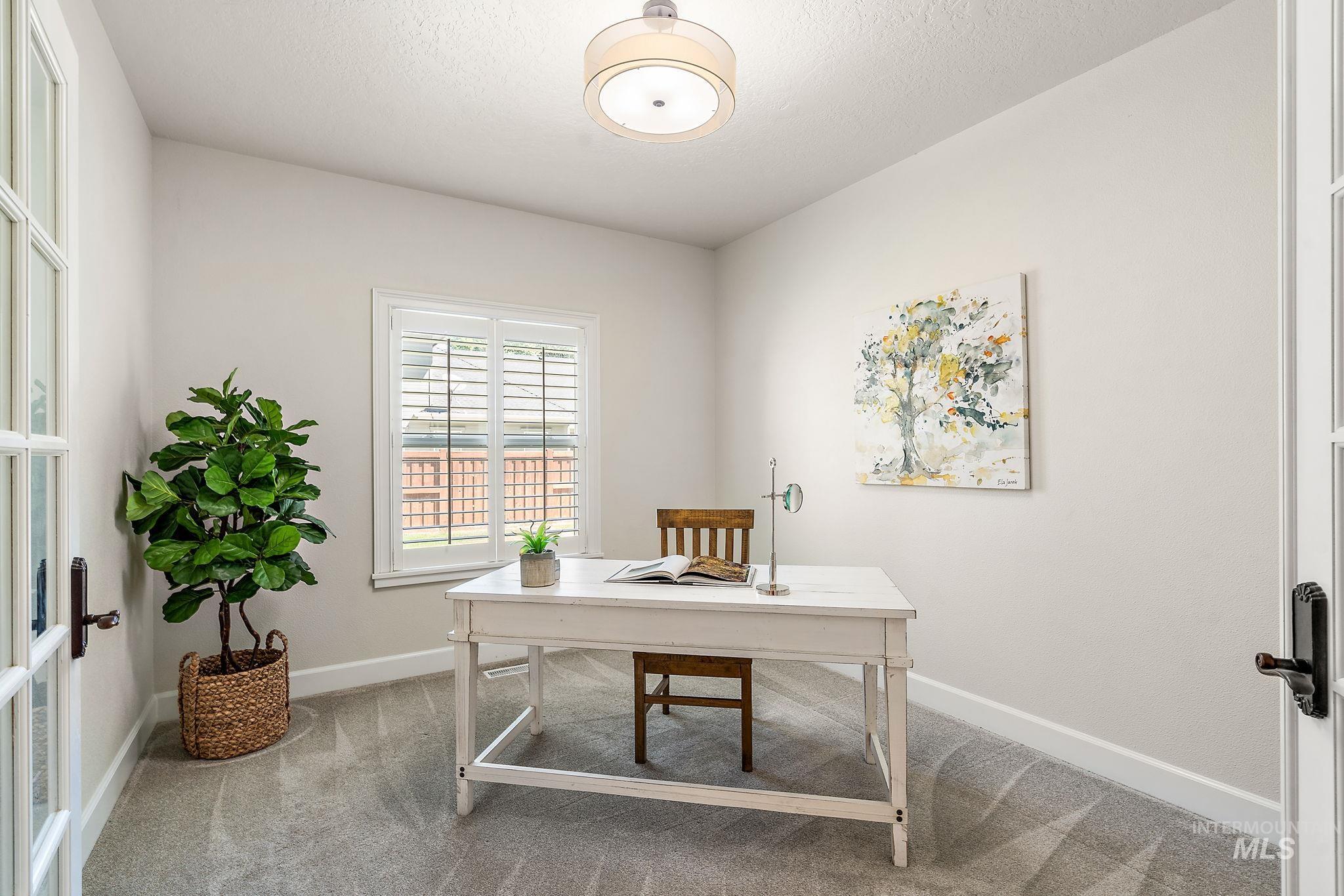 5742 N Black Sand Ave, Meridian, Idaho 83646, 6 Bedrooms, 4 Bathrooms, Residential For Sale, Price $940,000,MLS 98953977