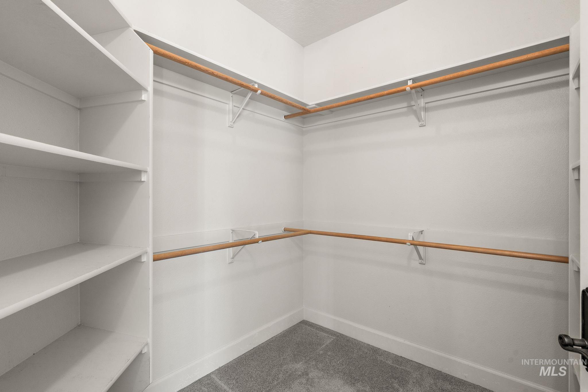 5742 N Black Sand Ave, Meridian, Idaho 83646, 6 Bedrooms, 4 Bathrooms, Residential For Sale, Price $940,000,MLS 98953977