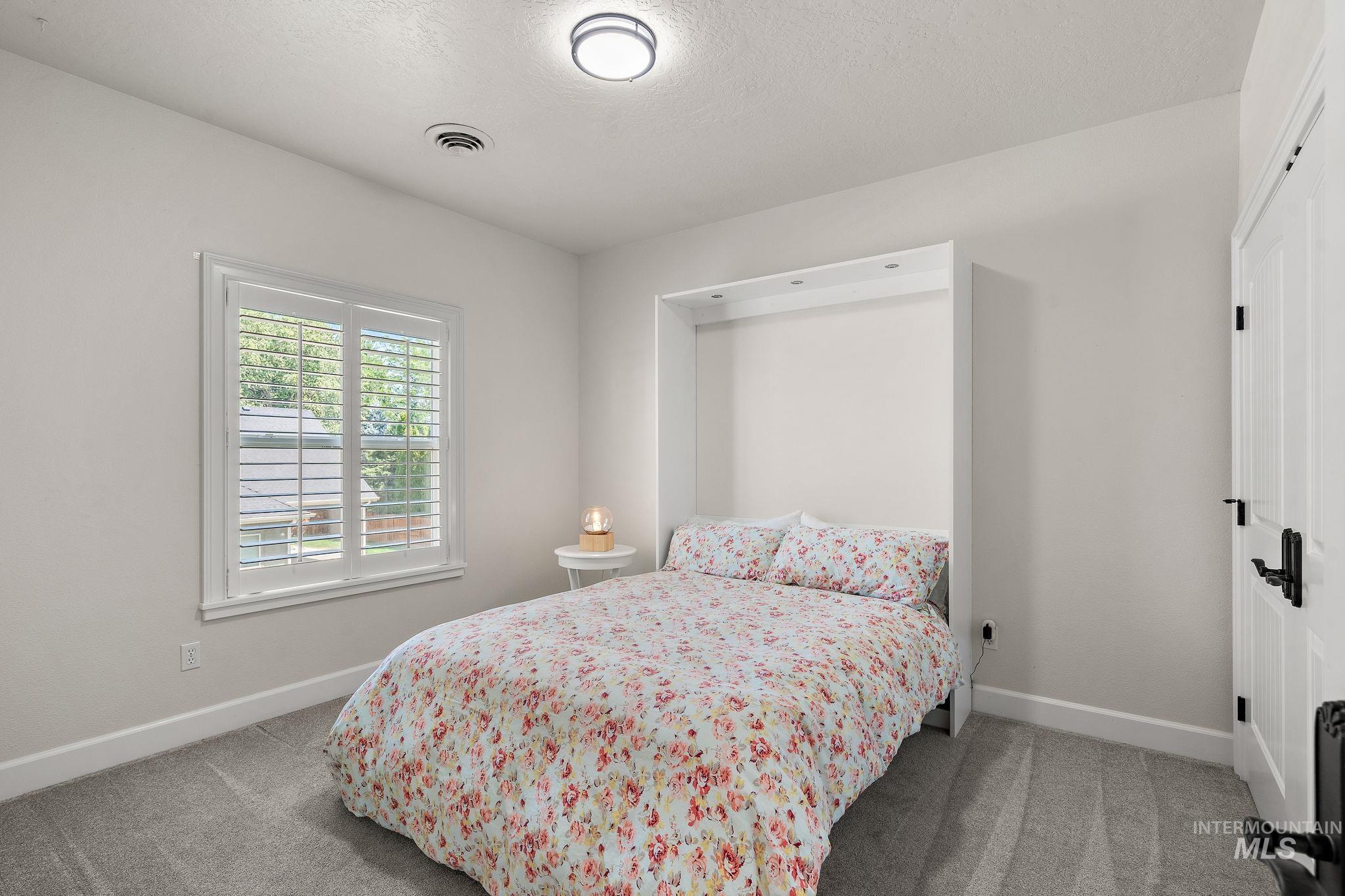 5742 N Black Sand Ave, Meridian, Idaho 83646, 6 Bedrooms, 4 Bathrooms, Residential For Sale, Price $940,000,MLS 98953977