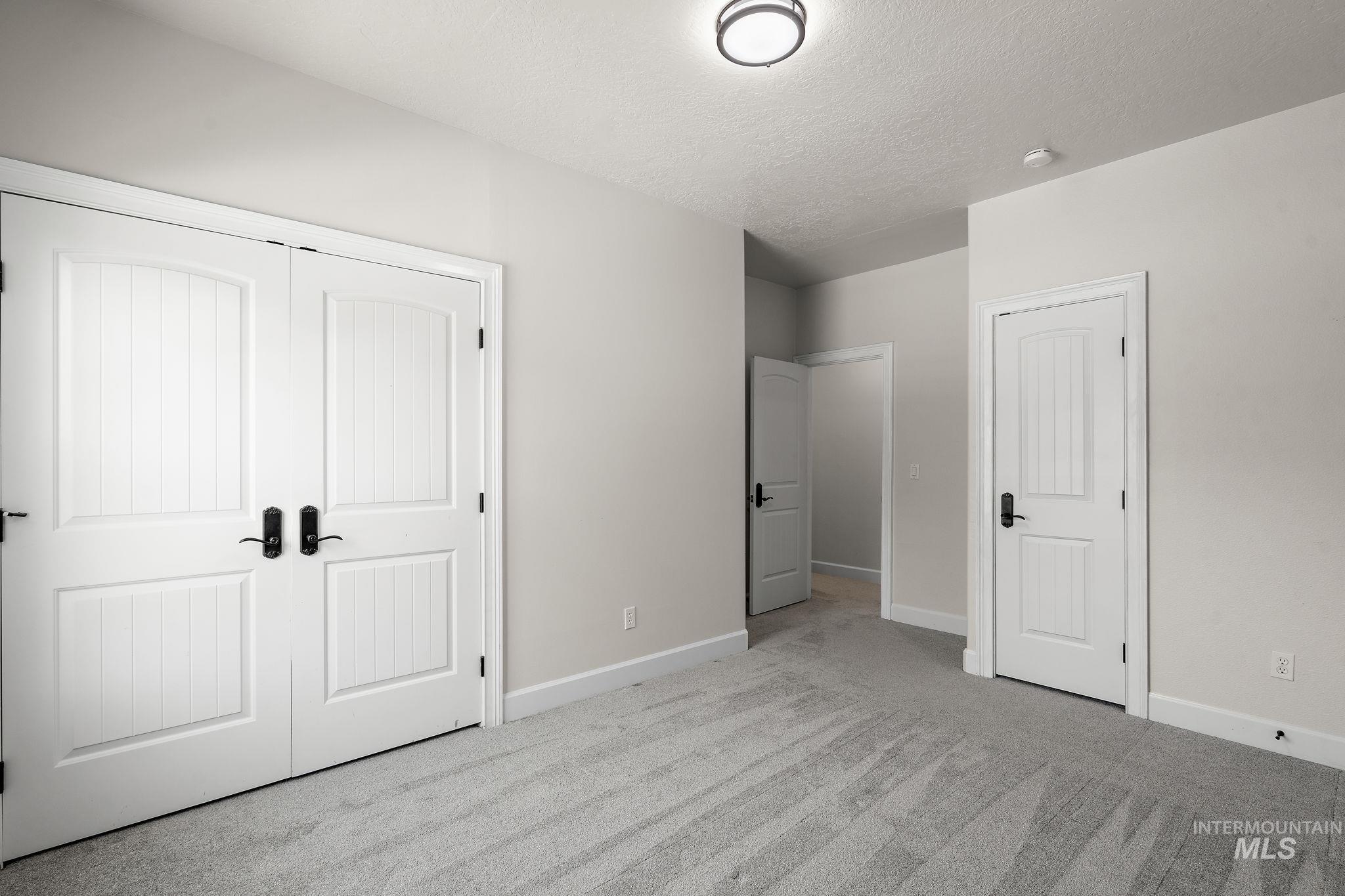 5742 N Black Sand Ave, Meridian, Idaho 83646, 6 Bedrooms, 4 Bathrooms, Residential For Sale, Price $940,000,MLS 98953977