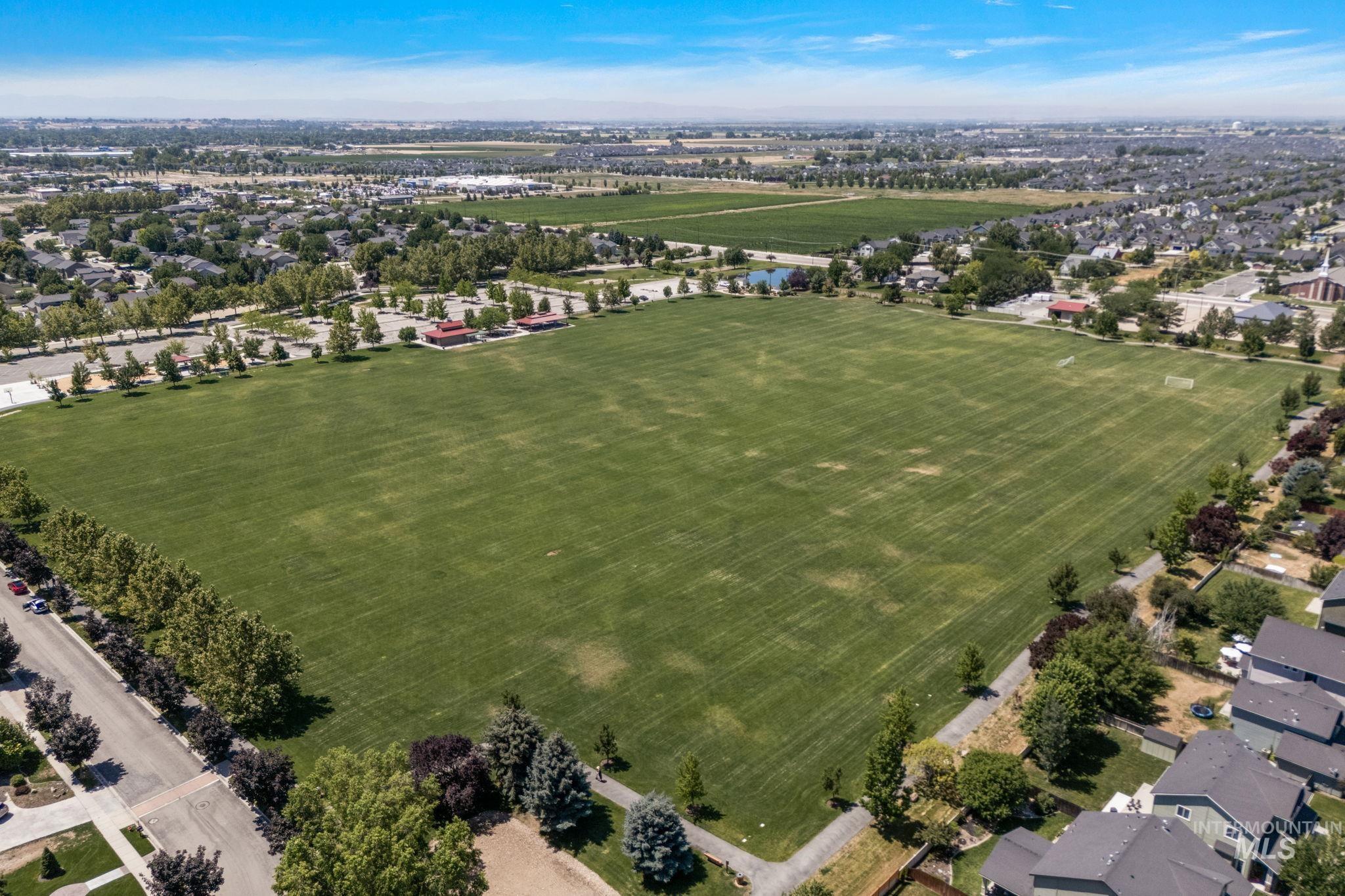 5742 N Black Sand Ave, Meridian, Idaho 83646, 6 Bedrooms, 4 Bathrooms, Residential For Sale, Price $940,000,MLS 98953977