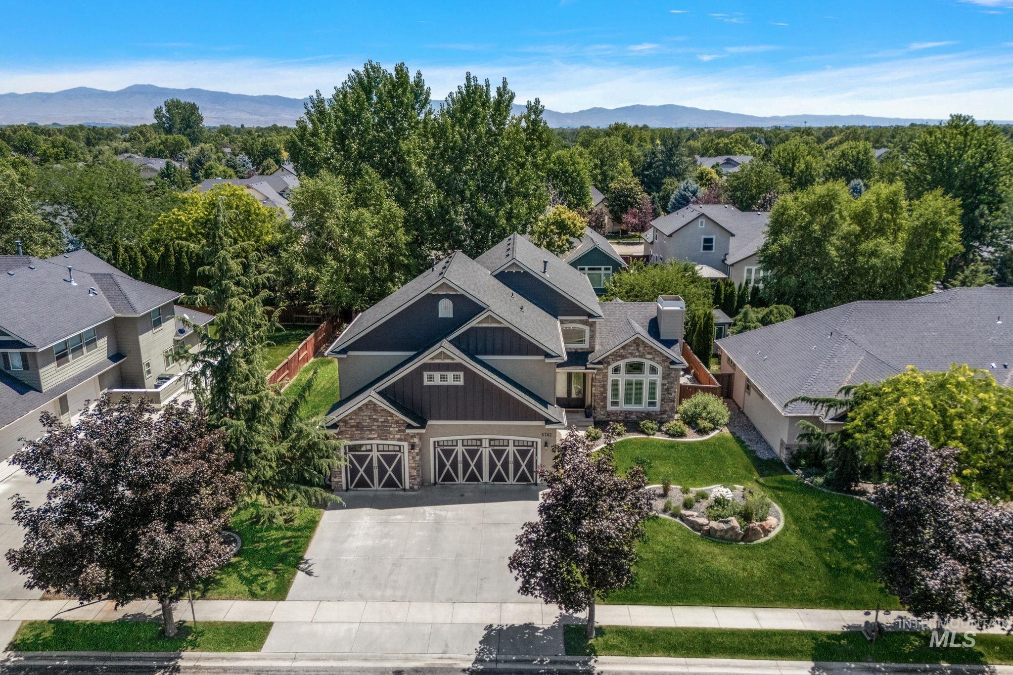 5742 N Black Sand Ave, Meridian, Idaho 83646, 6 Bedrooms, 4 Bathrooms, Residential For Sale, Price $940,000,MLS 98953977