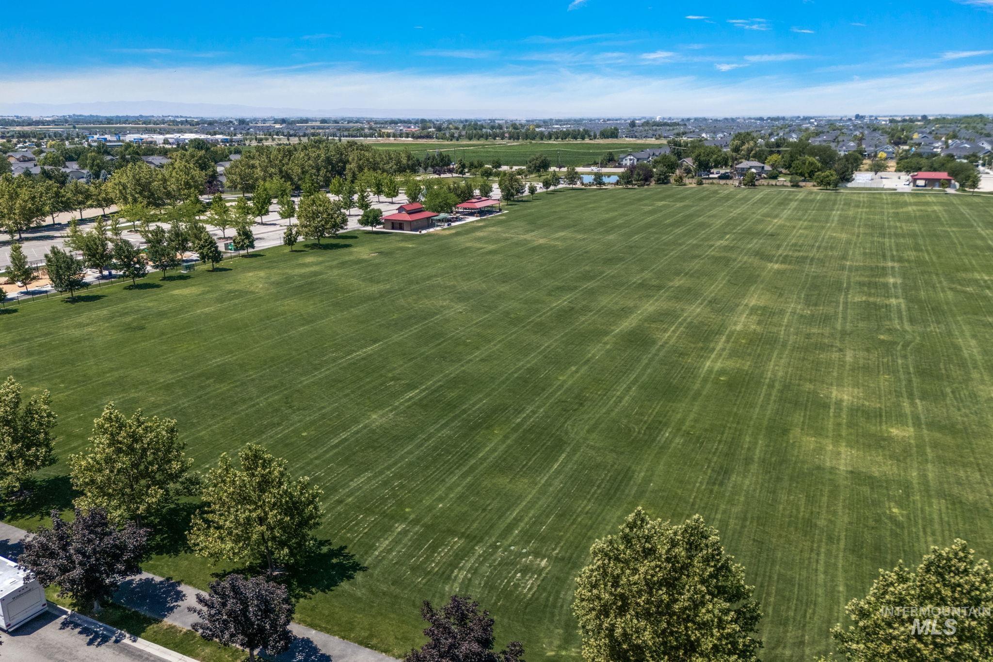 5742 N Black Sand Ave, Meridian, Idaho 83646, 6 Bedrooms, 4 Bathrooms, Residential For Sale, Price $940,000,MLS 98953977