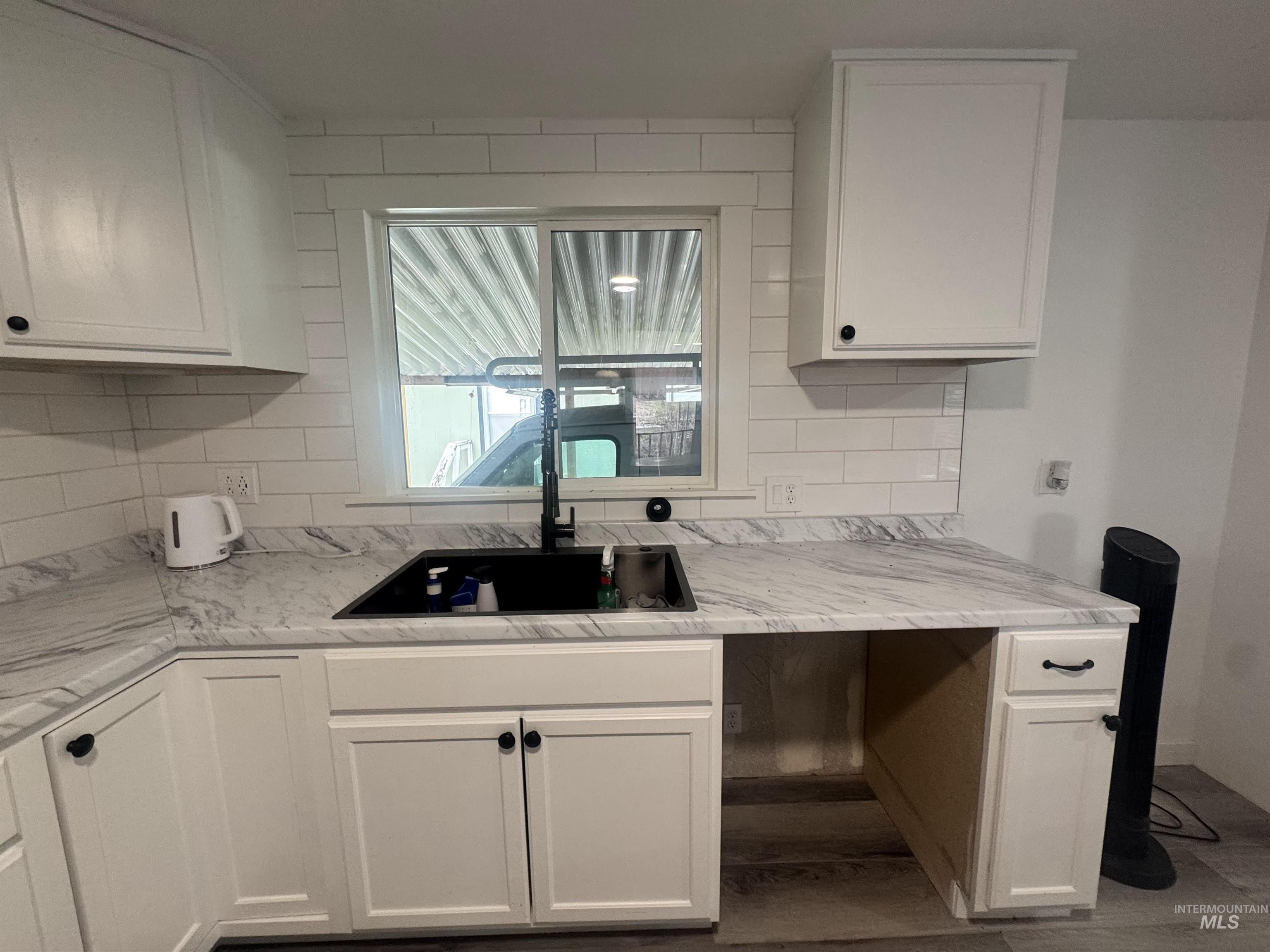 621 N Timathy, Boise, Idaho 83713, 3 Bedrooms, 2 Bathrooms, Residential For Sale, Price $105,000,MLS 98954158