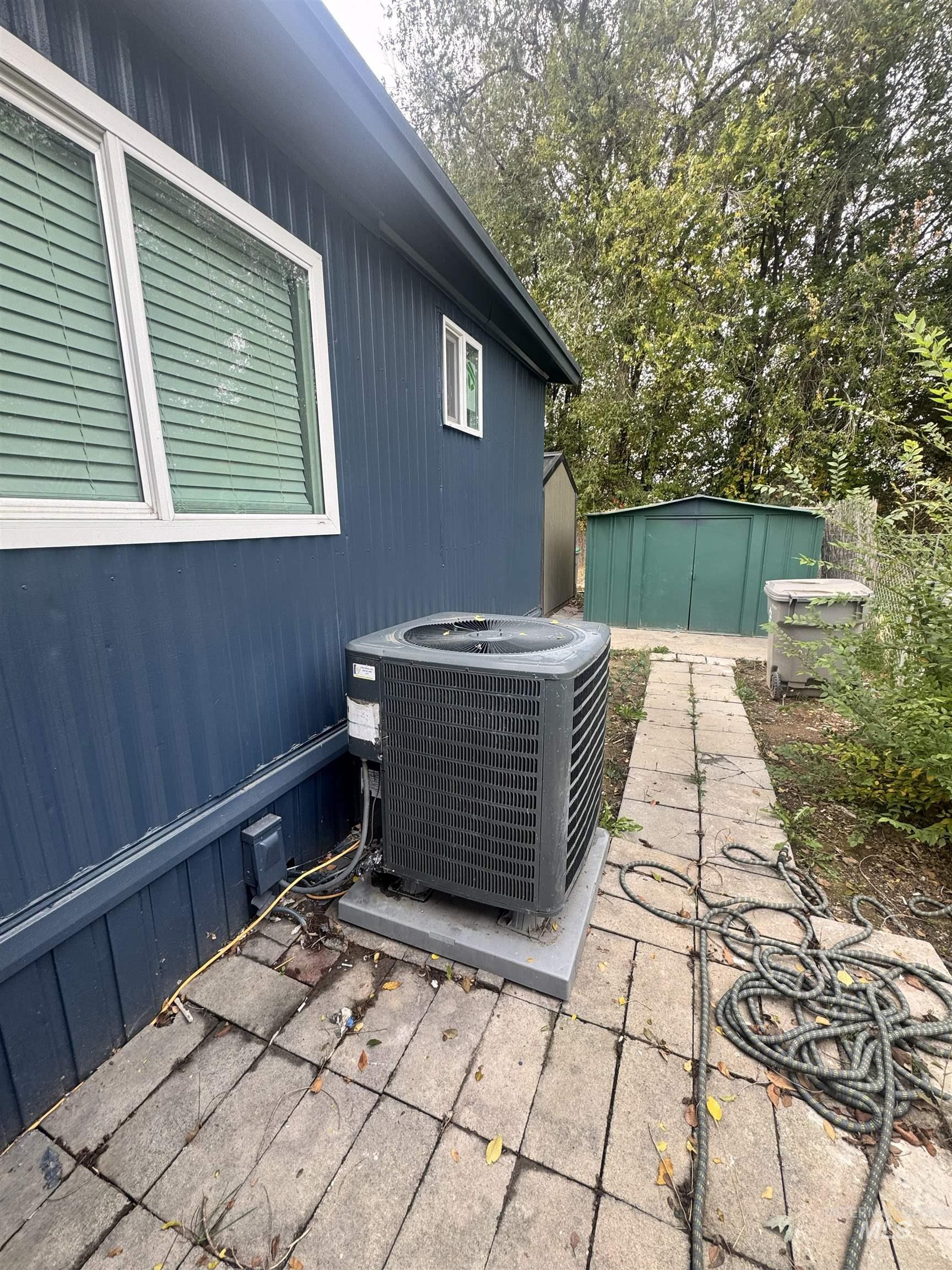 621 N Timathy, Boise, Idaho 83713, 3 Bedrooms, 2 Bathrooms, Residential For Sale, Price $105,000,MLS 98954158