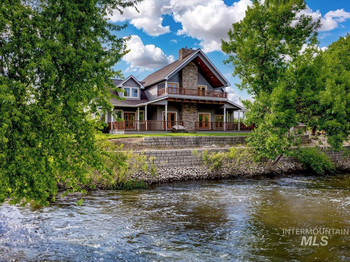 5200 Freemont Rd., New Plymouth, Idaho 83655, 3 Bedrooms, 2.5 Bathrooms, Farm & Ranch For Sale, Price $5,150,000, 98954174