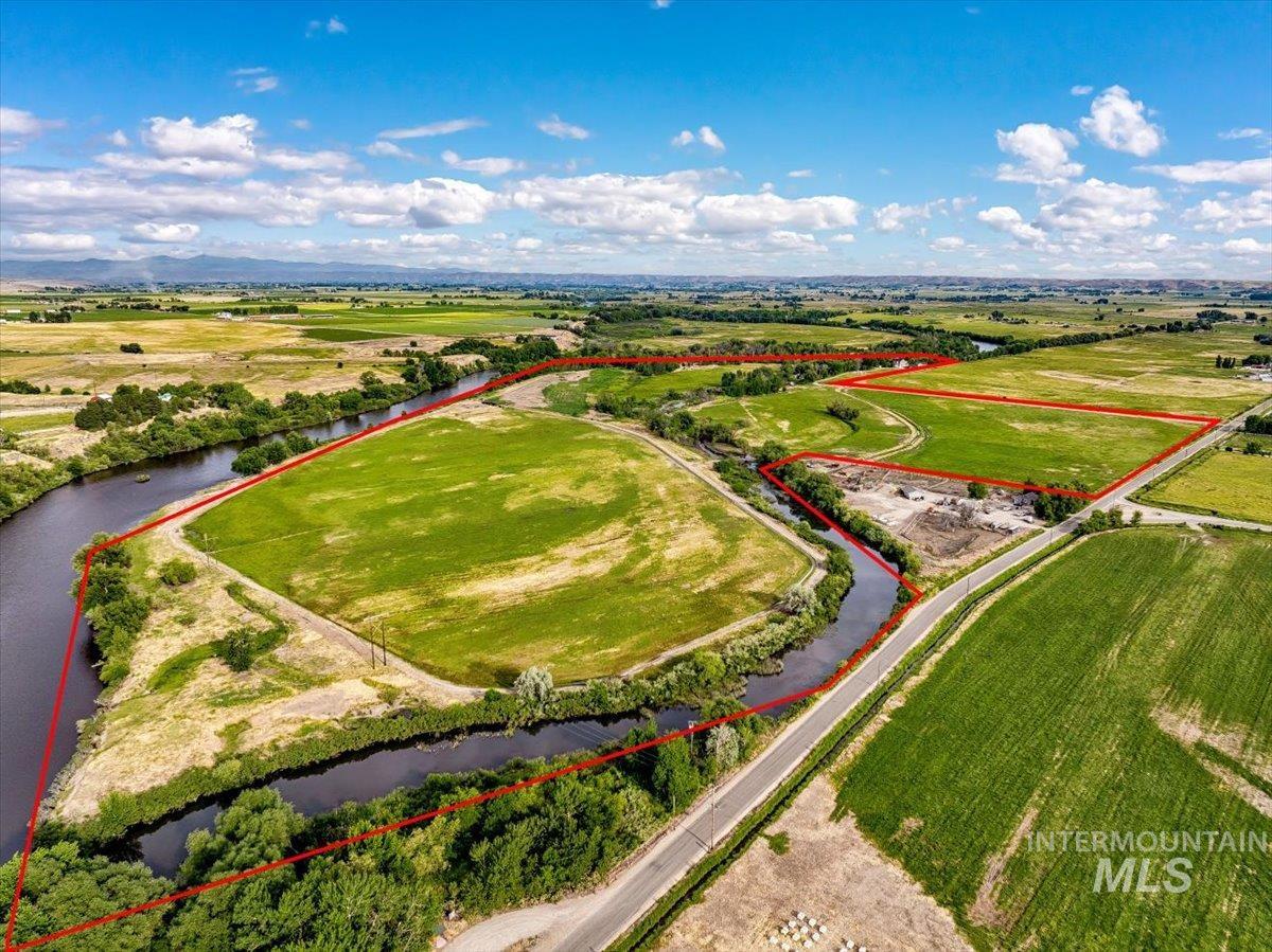 5200 Freemont Rd., New Plymouth, Idaho 83655, 3 Bedrooms, 2.5 Bathrooms, Farm & Ranch For Sale, Price $5,150,000, 98954174