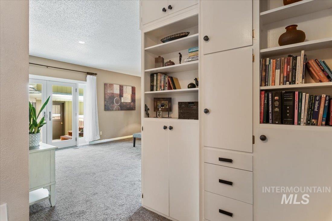 2401 N 26Th St, Boise, Idaho 83702, 4 Bedrooms, 2 Bathrooms, Residential Income For Sale, Price $1,350,000, 98954197