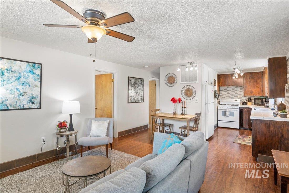 2401 N 26Th St, Boise, Idaho 83702, 4 Bedrooms, 2 Bathrooms, Residential Income For Sale, Price $1,350,000, 98954197