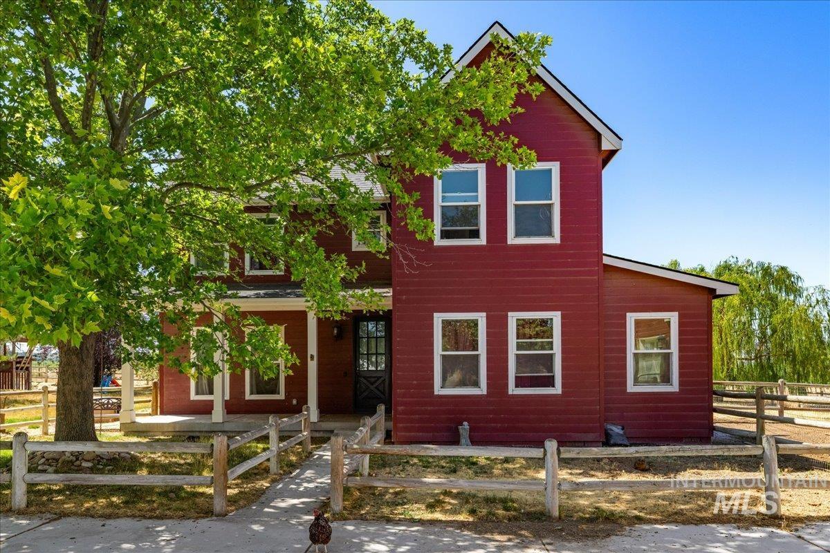 20169 Hoskins Rd, Caldwell, Idaho 83607, 4 Bedrooms, 3.5 Bathrooms, Residential For Sale, Price $1,140,000,MLS 98954238