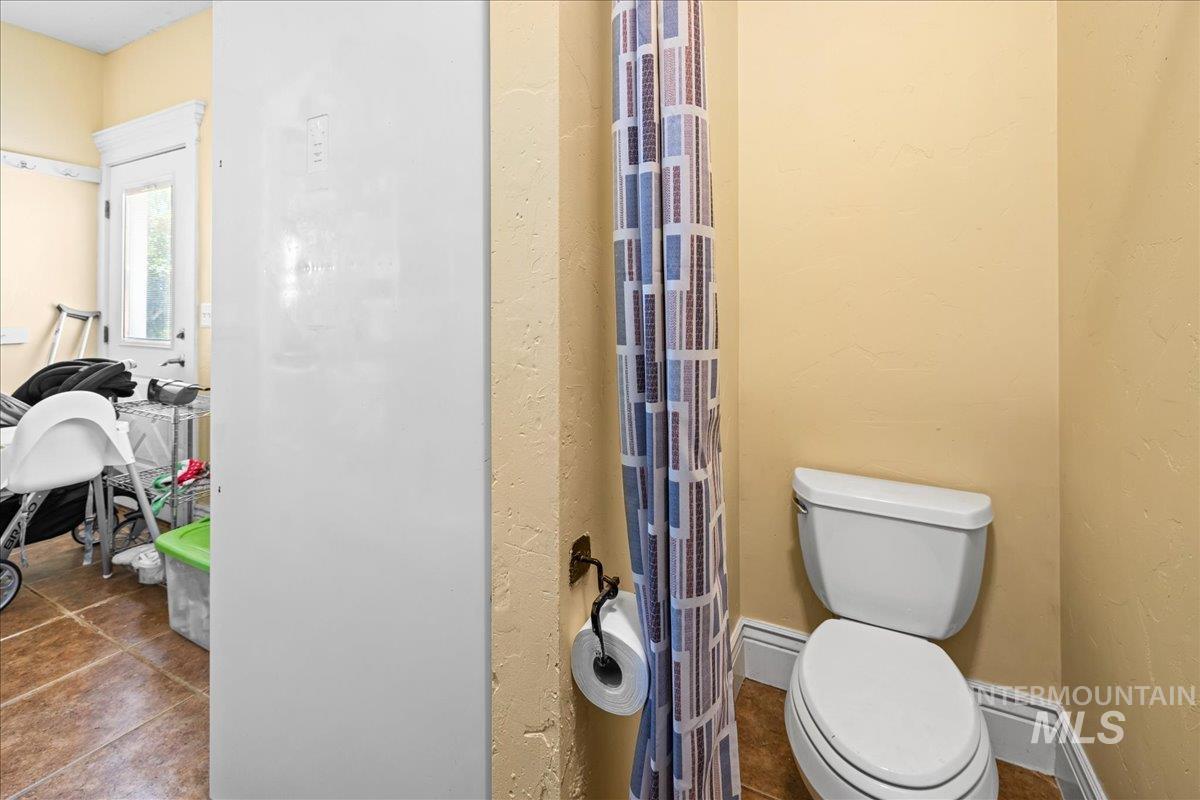 20169 Hoskins Rd, Caldwell, Idaho 83607, 4 Bedrooms, 3.5 Bathrooms, Residential For Sale, Price $1,140,000,MLS 98954238