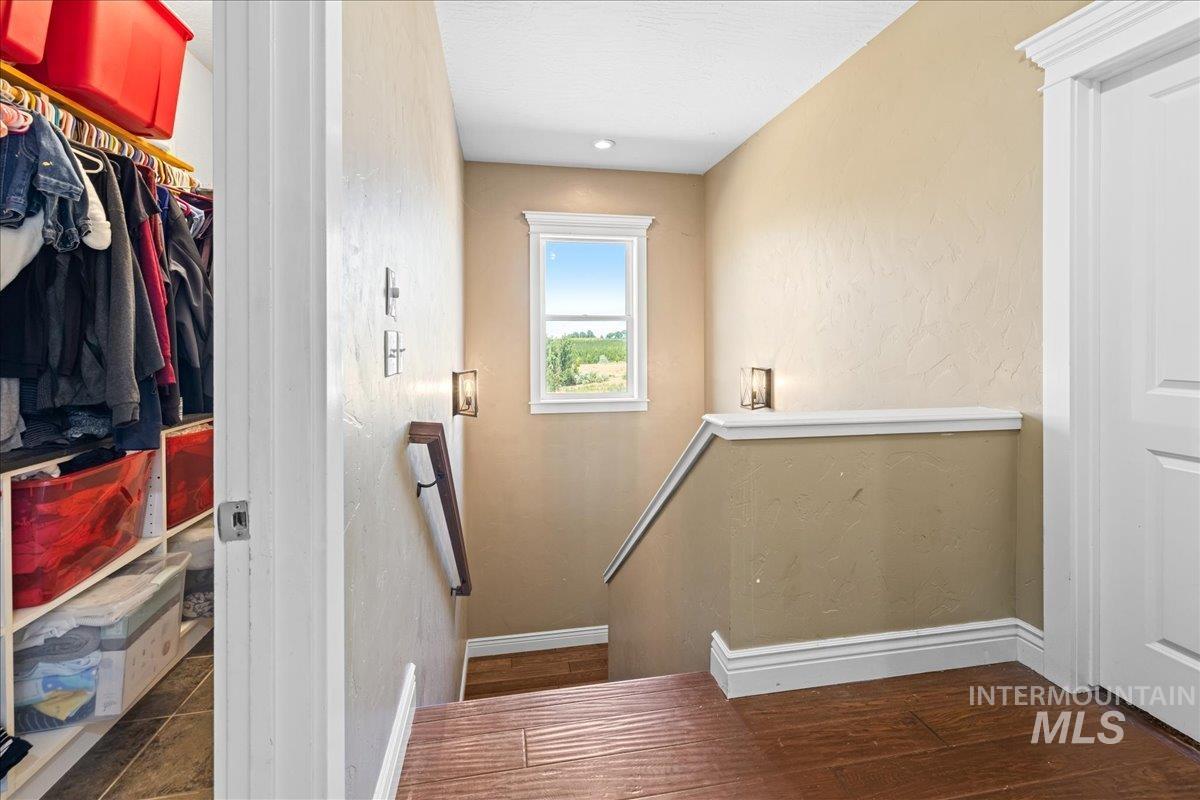 20169 Hoskins Rd, Caldwell, Idaho 83607, 4 Bedrooms, 3.5 Bathrooms, Residential For Sale, Price $1,140,000,MLS 98954238