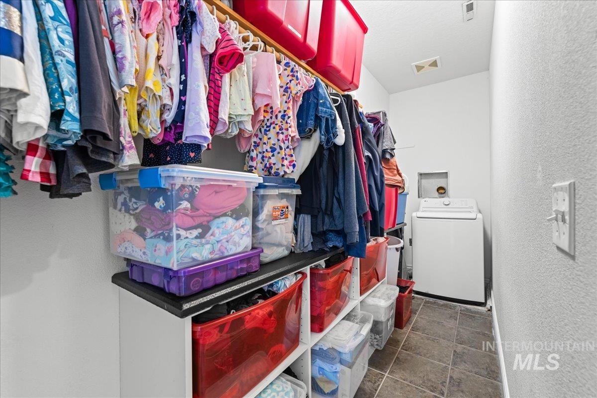 20169 Hoskins Rd, Caldwell, Idaho 83607, 4 Bedrooms, 3.5 Bathrooms, Residential For Sale, Price $1,140,000,MLS 98954238