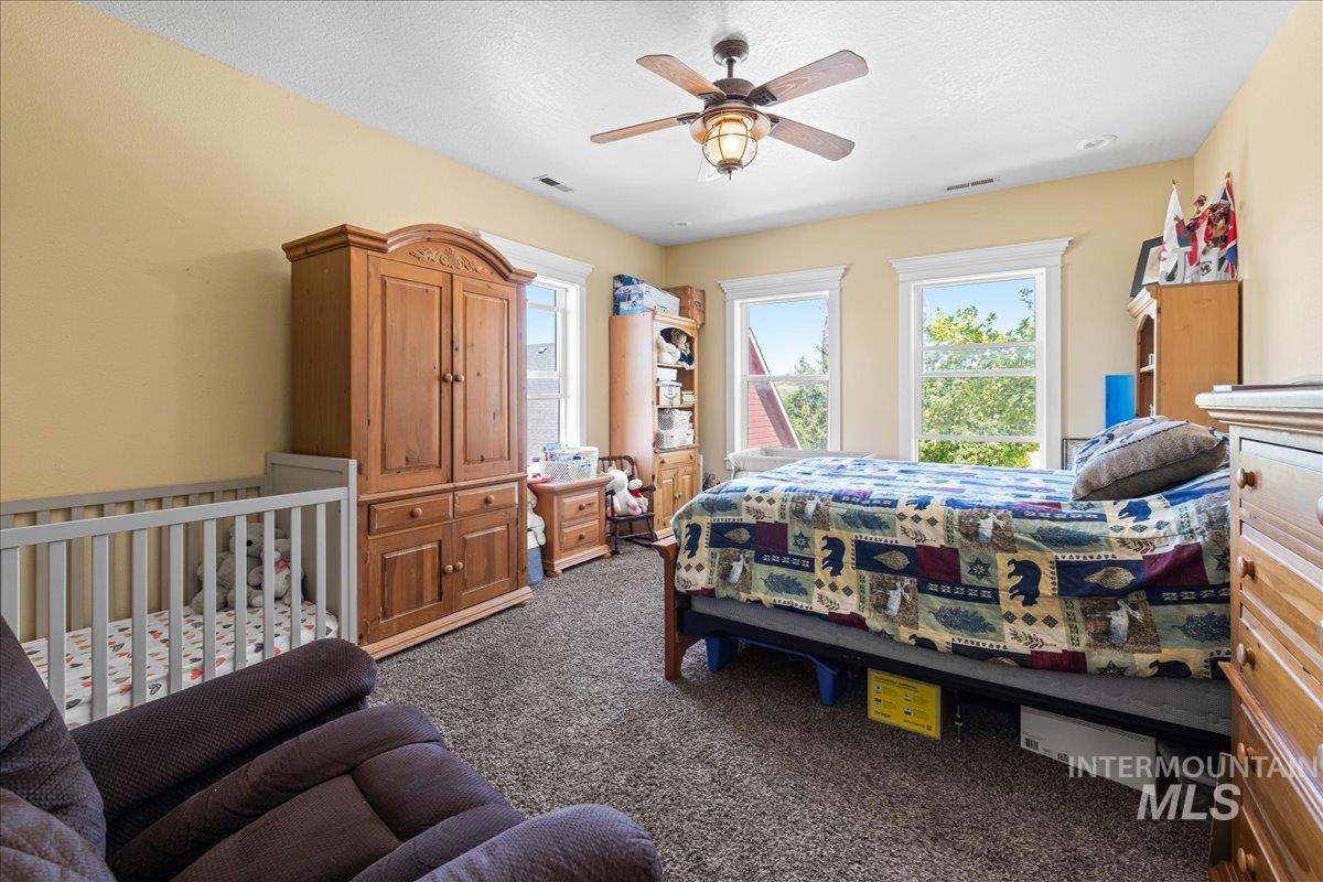 20169 Hoskins Rd, Caldwell, Idaho 83607, 4 Bedrooms, 3.5 Bathrooms, Residential For Sale, Price $1,140,000,MLS 98954238