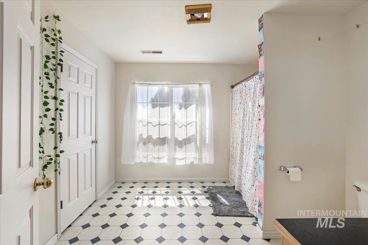 294 N 950 E, Declo, Idaho 83323, 4 Bedrooms, 3 Bathrooms, Residential For Sale, Price $625,000,MLS 98954240