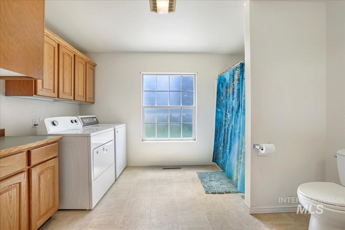 294 N 950 E, Declo, Idaho 83323, 4 Bedrooms, 3 Bathrooms, Residential For Sale, Price $625,000,MLS 98954240