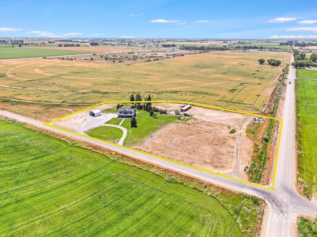 294 N 950 E, Declo, Idaho 83323, 4 Bedrooms, 3 Bathrooms, Residential For Sale, Price $625,000,MLS 98954240