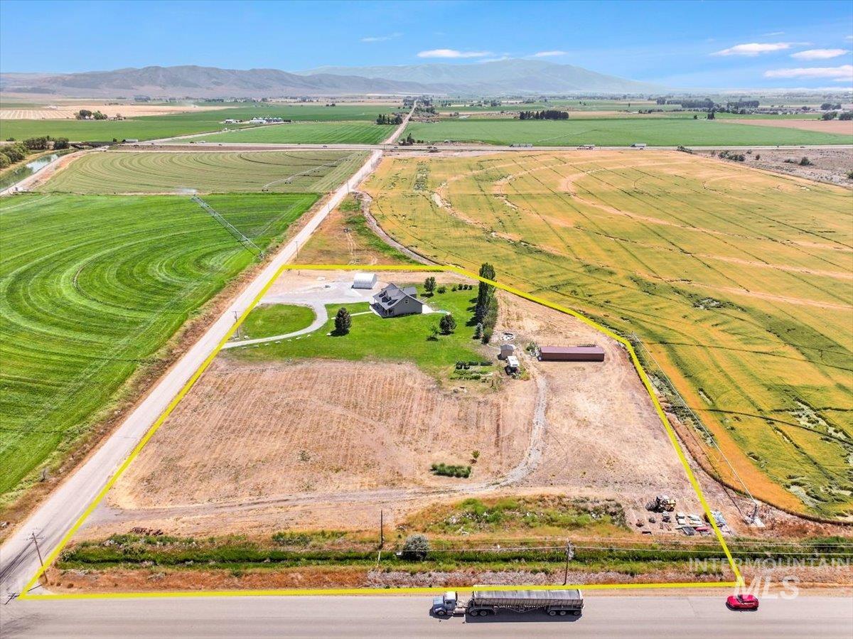 294 N 950 E, Declo, Idaho 83323, 4 Bedrooms, 3 Bathrooms, Residential For Sale, Price $625,000,MLS 98954240