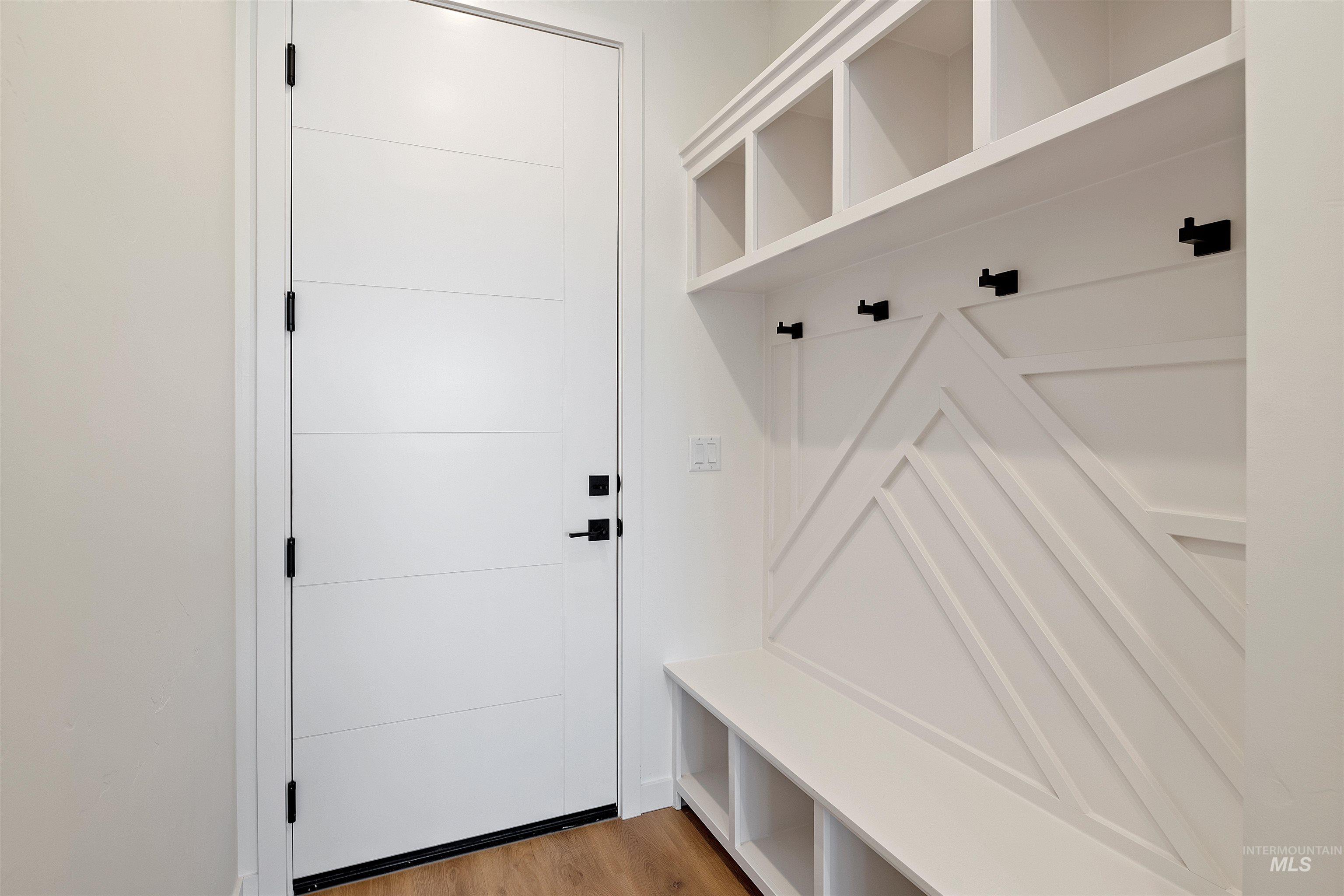 866 N Danville Ave, Eagle, Idaho 83616, 4 Bedrooms, 3 Bathrooms, Residential For Sale, Price $1,174,900,MLS 98954297