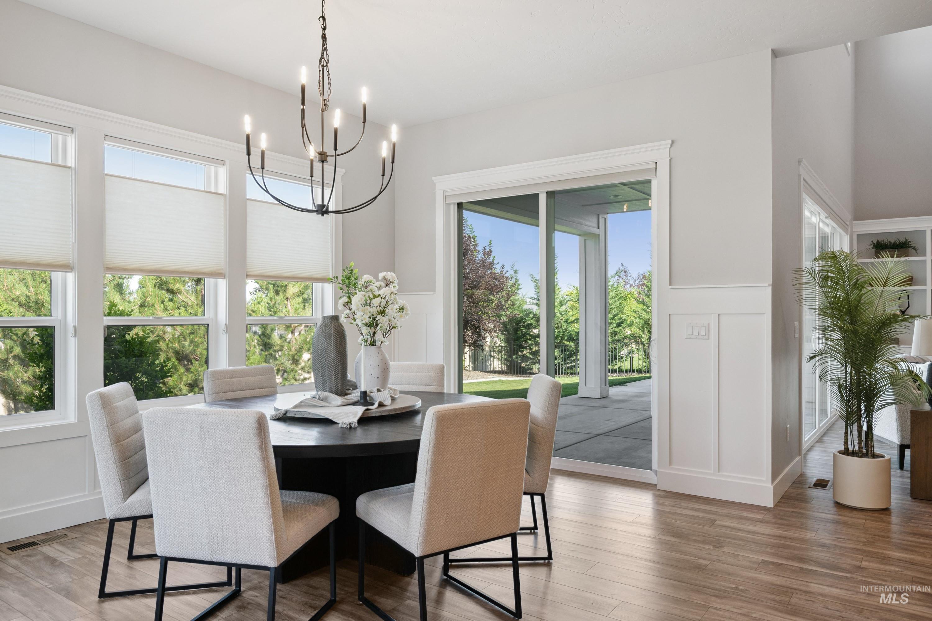 2635 N Yount Way, Eagle, Idaho 83616, 4 Bedrooms, 3.5 Bathrooms, Residential For Sale, Price $1,199,000,MLS 98954302