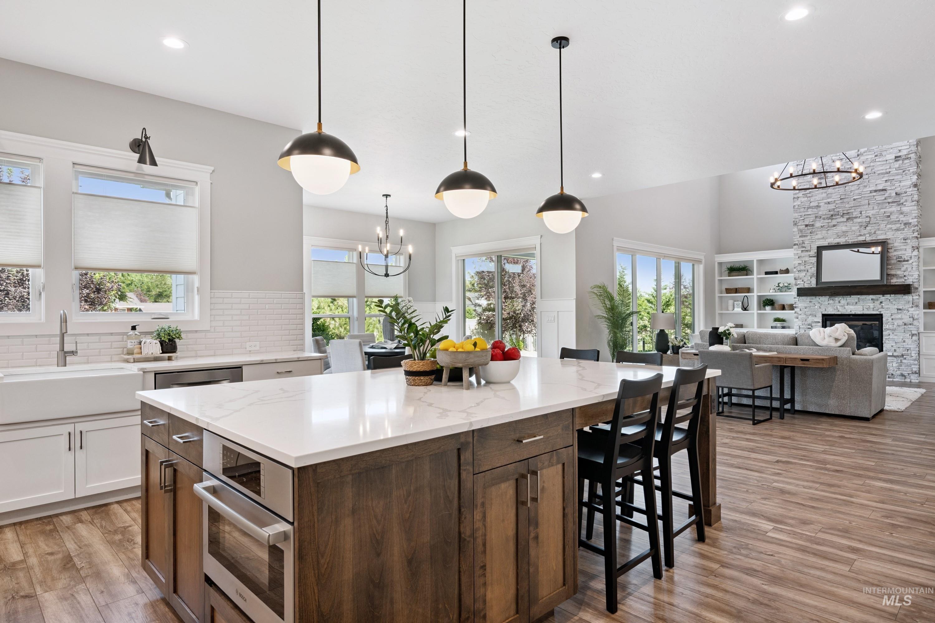 2635 N Yount Way, Eagle, Idaho 83616, 4 Bedrooms, 3.5 Bathrooms, Residential For Sale, Price $1,199,000,MLS 98954302