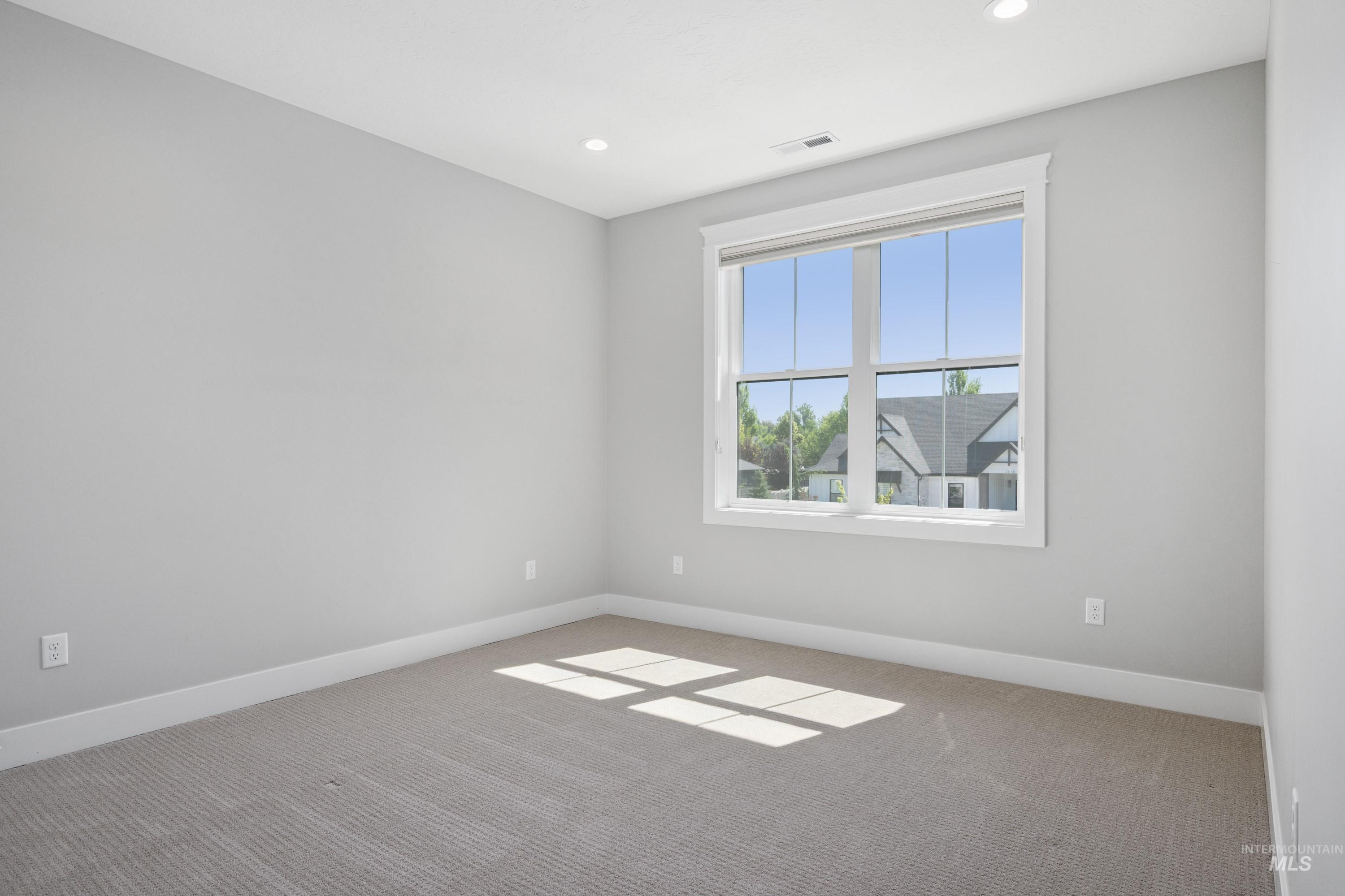 2635 N Yount Way, Eagle, Idaho 83616, 4 Bedrooms, 3.5 Bathrooms, Residential For Sale, Price $1,199,000,MLS 98954302