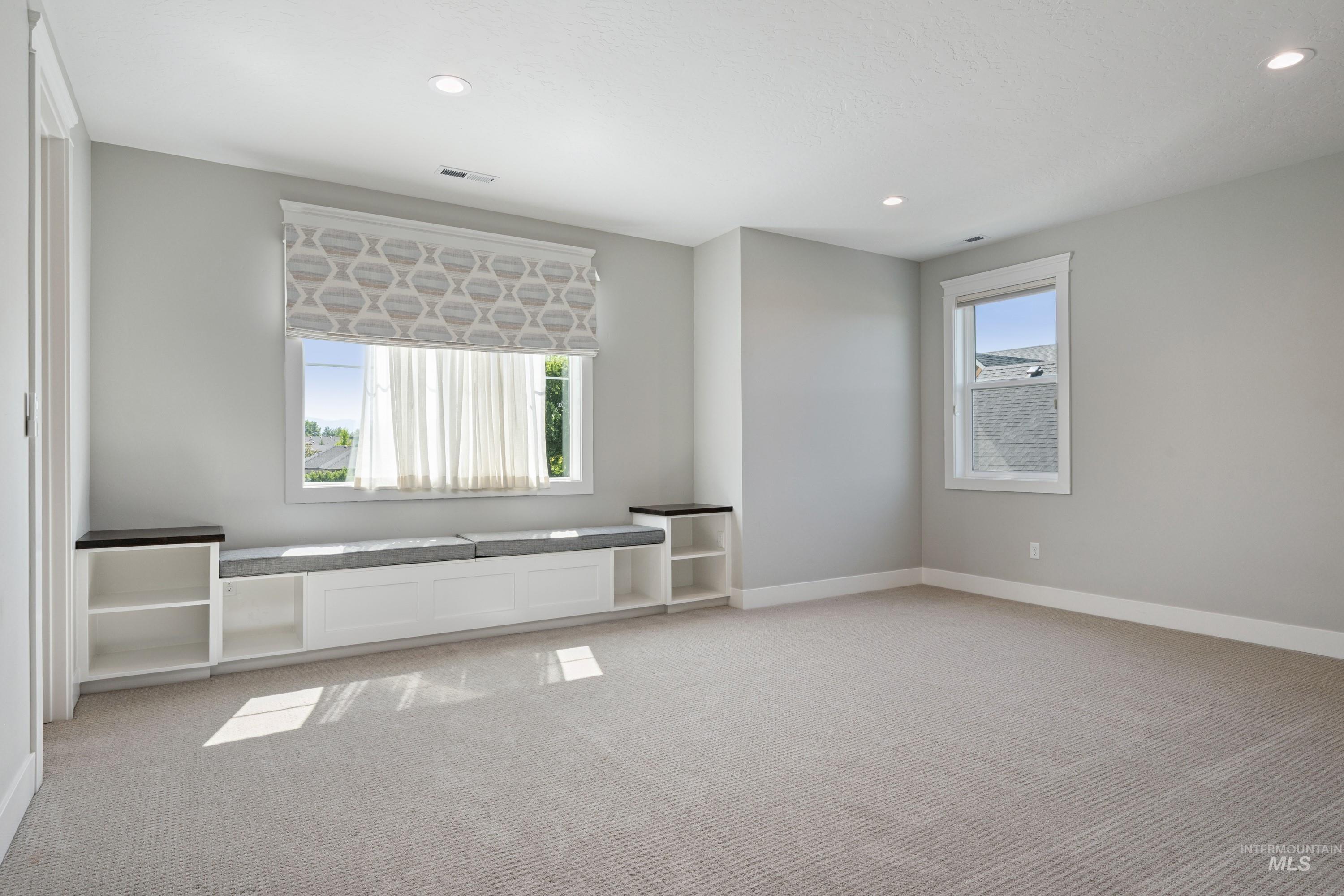 2635 N Yount Way, Eagle, Idaho 83616, 4 Bedrooms, 3.5 Bathrooms, Residential For Sale, Price $1,199,000,MLS 98954302