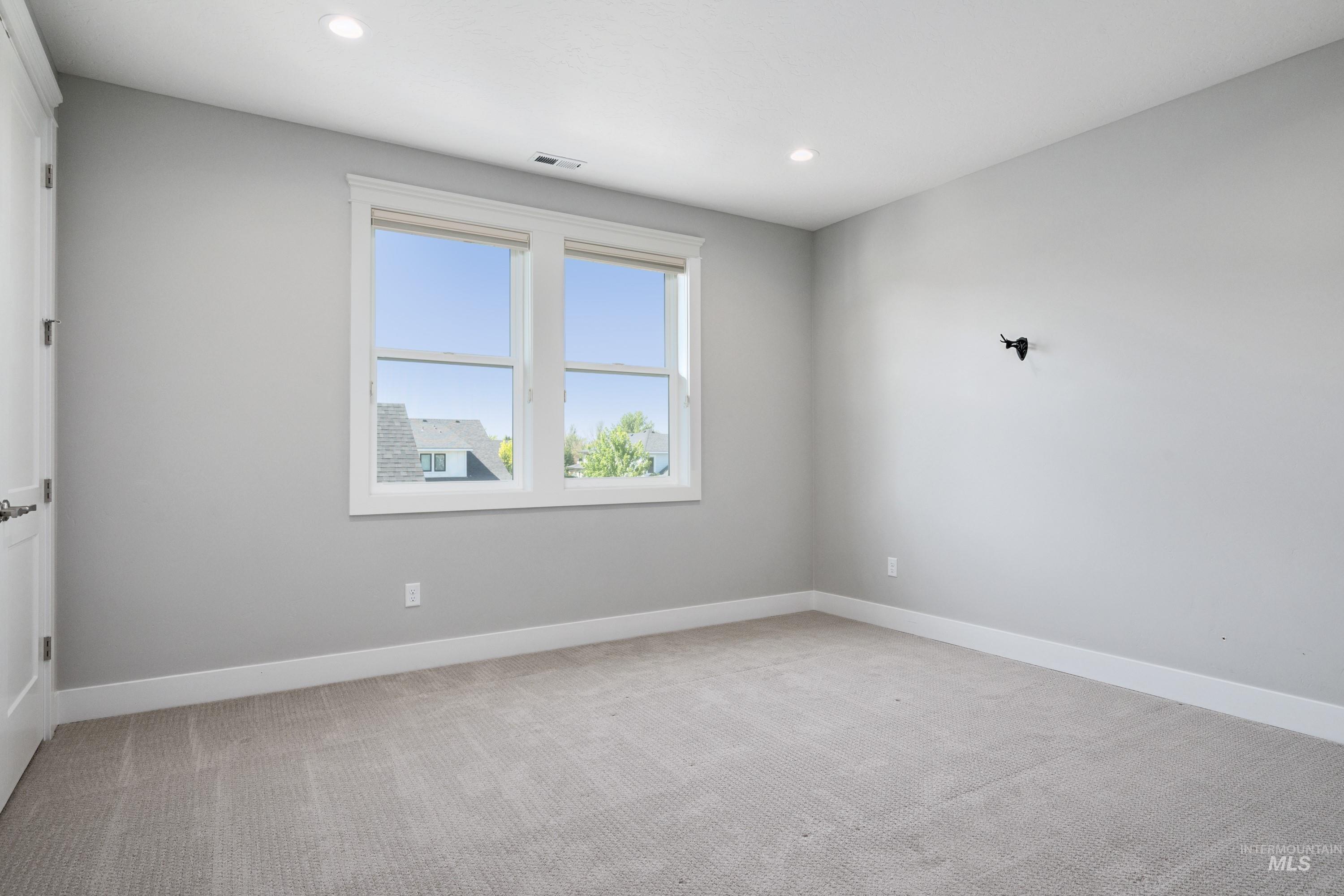 2635 N Yount Way, Eagle, Idaho 83616, 4 Bedrooms, 3.5 Bathrooms, Residential For Sale, Price $1,199,000,MLS 98954302