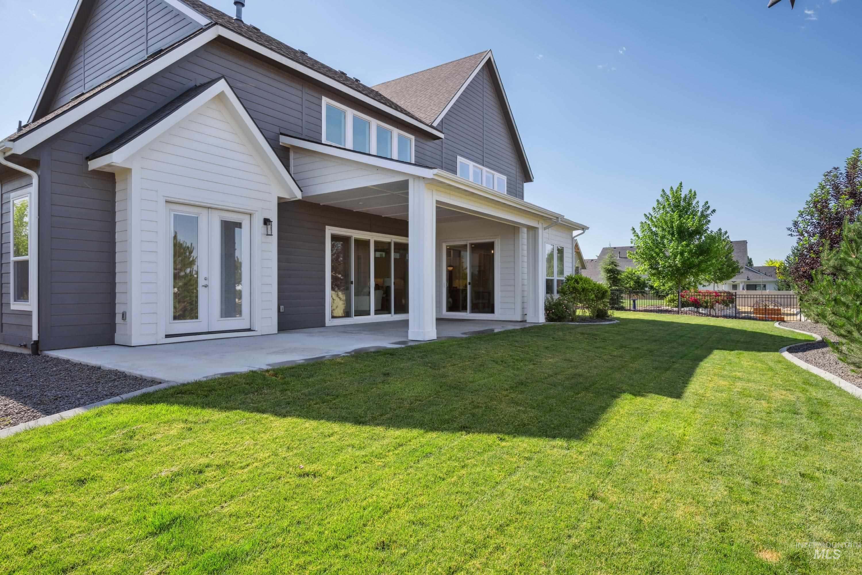 2635 N Yount Way, Eagle, Idaho 83616, 4 Bedrooms, 3.5 Bathrooms, Residential For Sale, Price $1,199,000,MLS 98954302