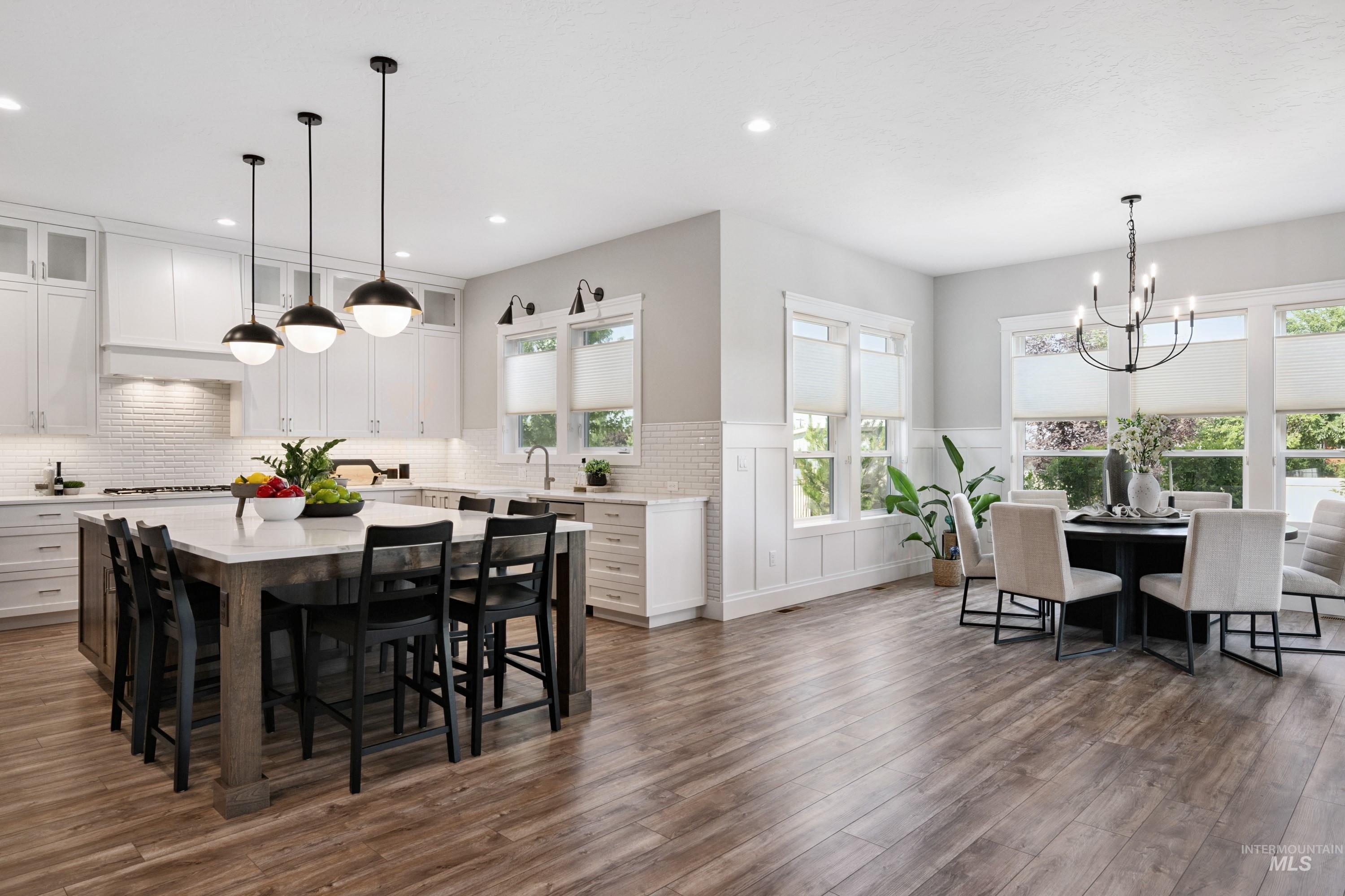 2635 N Yount Way, Eagle, Idaho 83616, 4 Bedrooms, 3.5 Bathrooms, Residential For Sale, Price $1,199,000,MLS 98954302