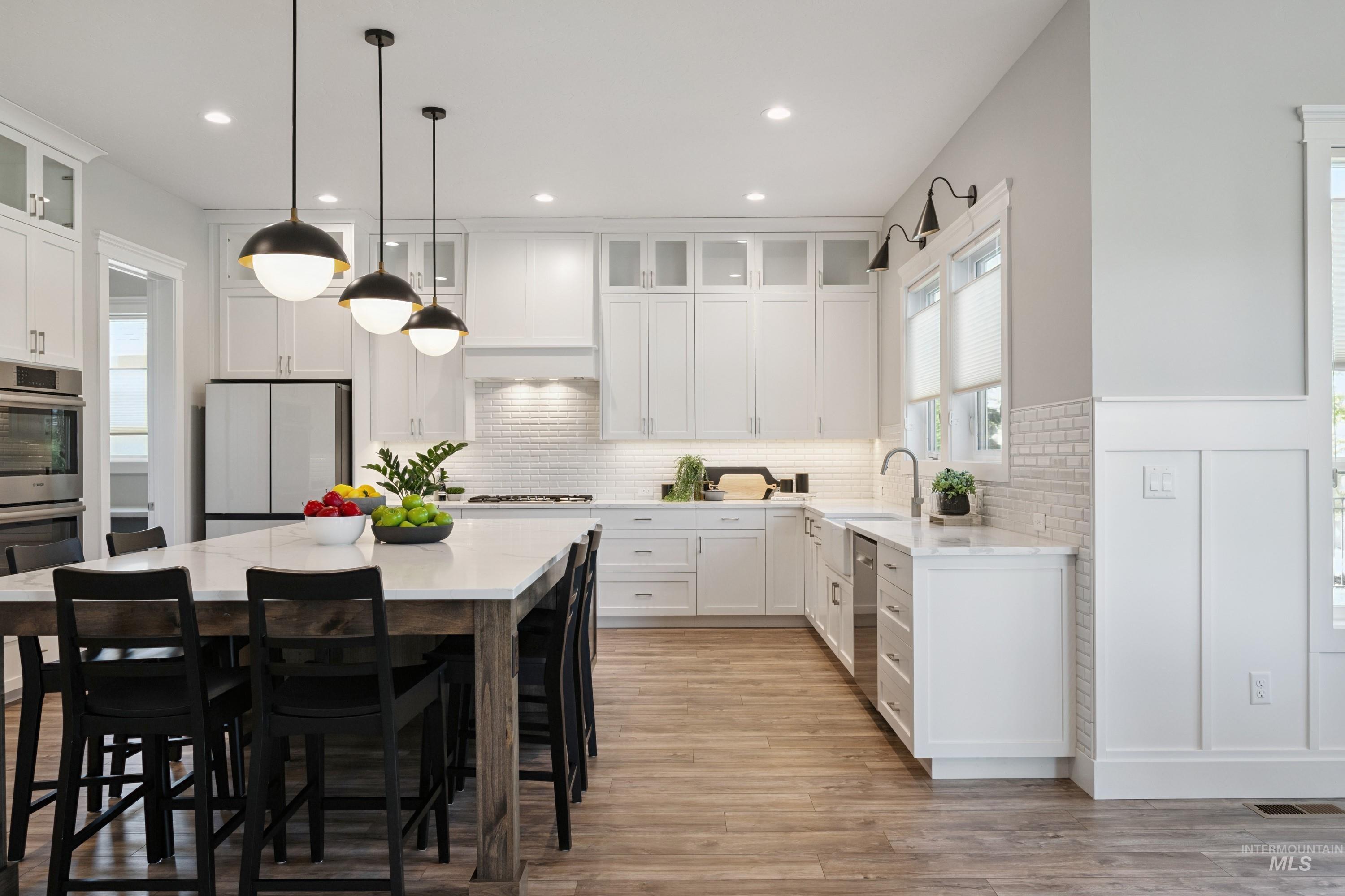 2635 N Yount Way, Eagle, Idaho 83616, 4 Bedrooms, 3.5 Bathrooms, Residential For Sale, Price $1,199,000,MLS 98954302