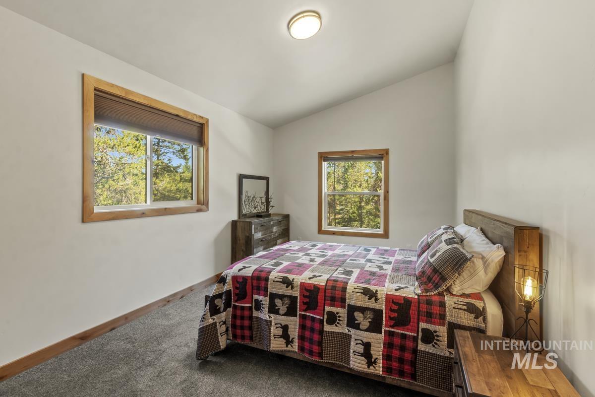 238 Angus Lane, Donnelly, Idaho 83615, 2 Bedrooms, 1 Bathroom, Residential For Sale, Price $774,000,MLS 98954308