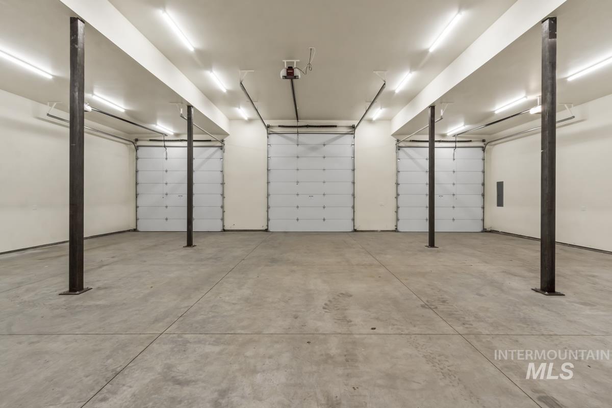 238 Angus Lane, Donnelly, Idaho 83615, 2 Bedrooms, 1 Bathroom, Residential For Sale, Price $774,000,MLS 98954308