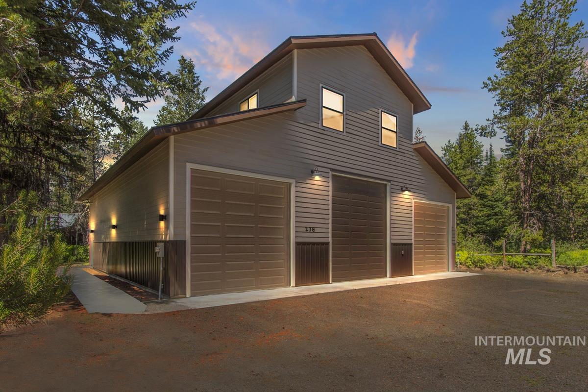 238 Angus Lane, Donnelly, Idaho 83615, 2 Bedrooms, 1 Bathroom, Residential For Sale, Price $774,000,MLS 98954308